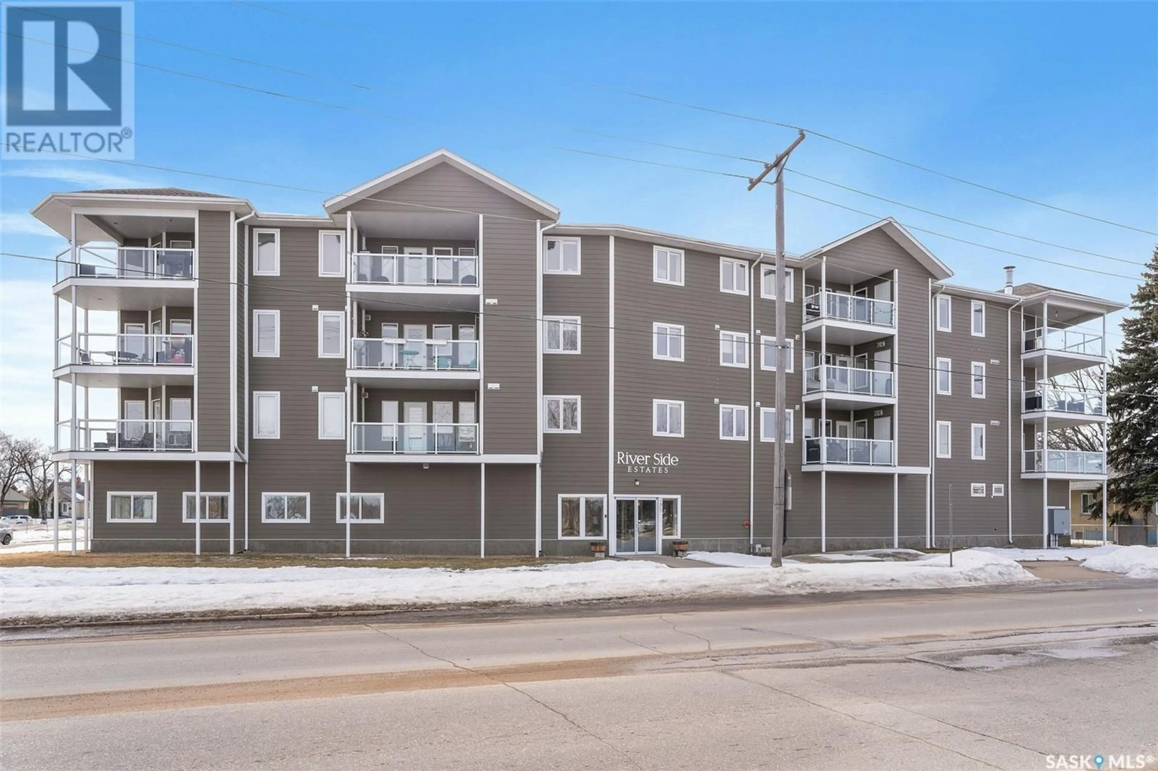 Unknown for 202 395 River STREET E, Prince Albert Saskatchewan S6V2Z3