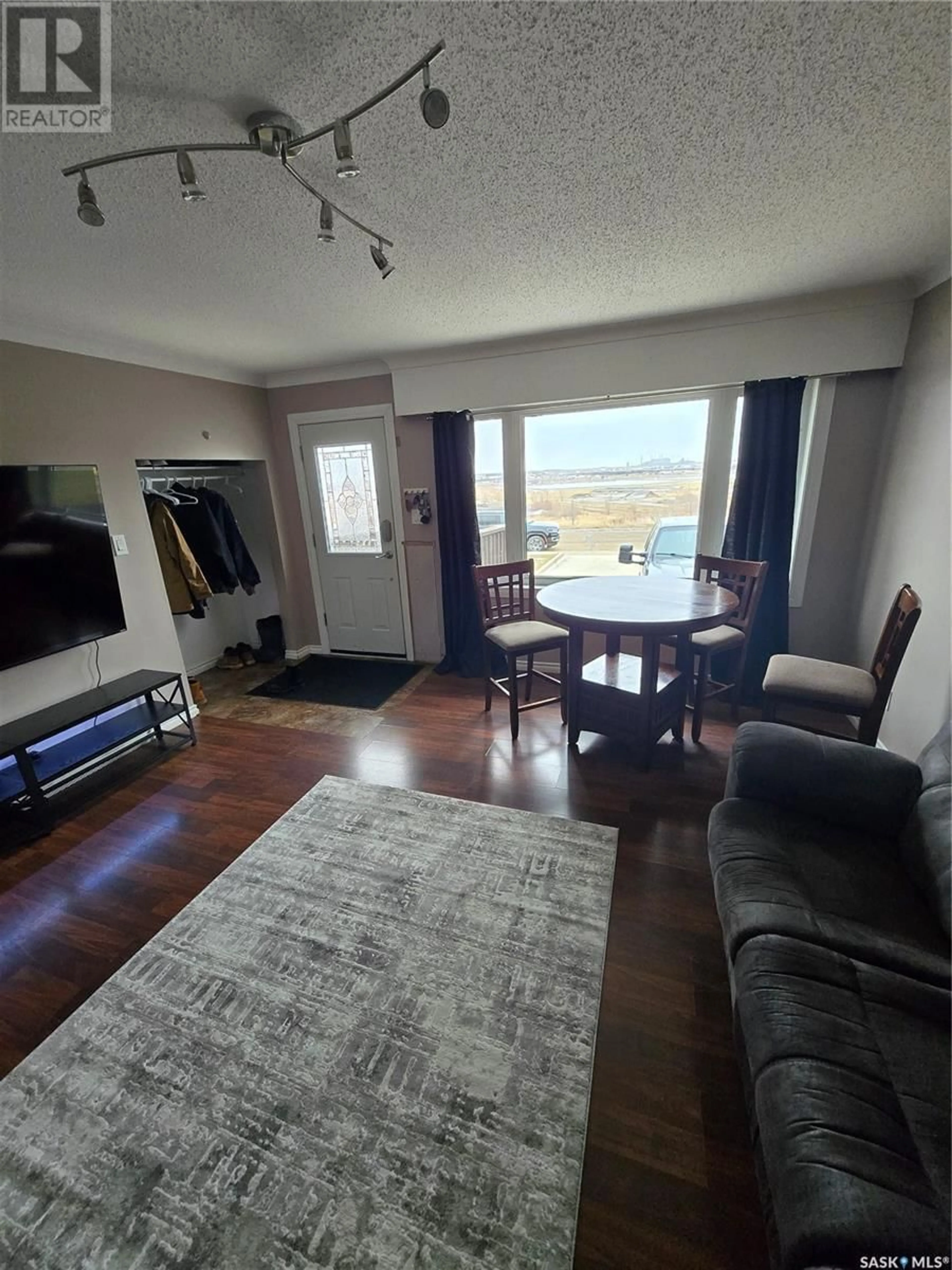 A pic of a room for 1025 Valley STREET, Estevan Saskatchewan S4A0E2