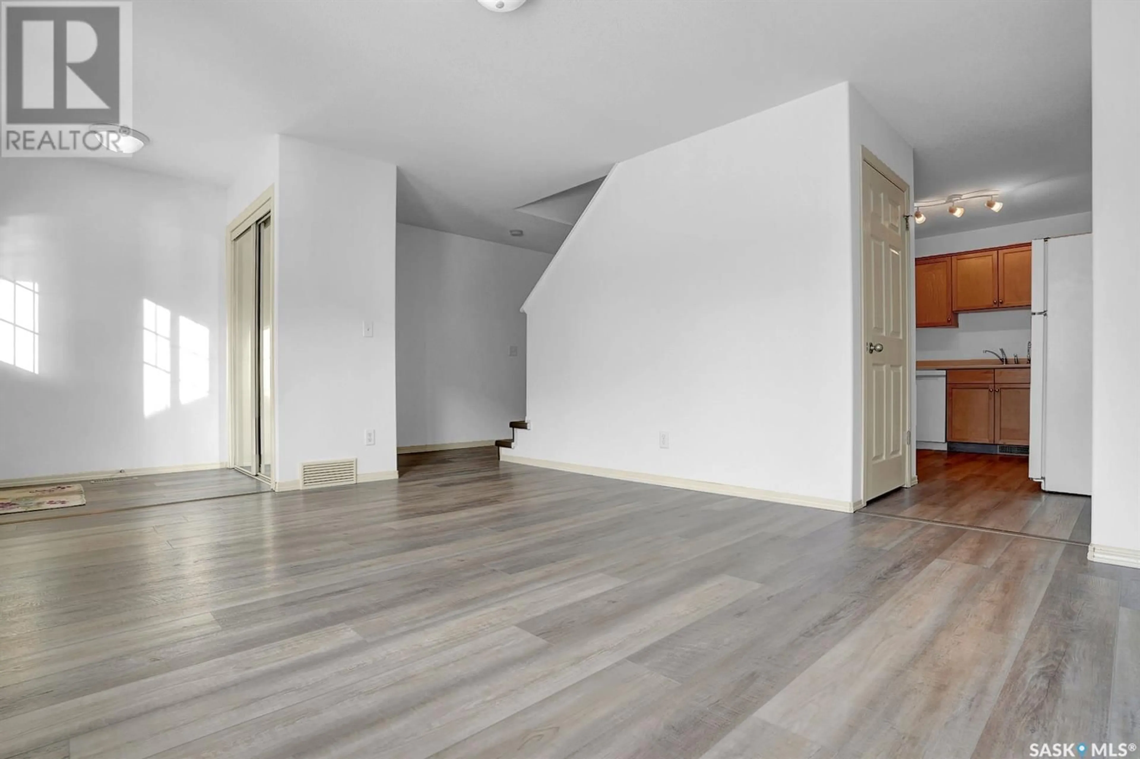 A pic of a room for 2287 TREETOP LANE, Regina Saskatchewan S4P2V8