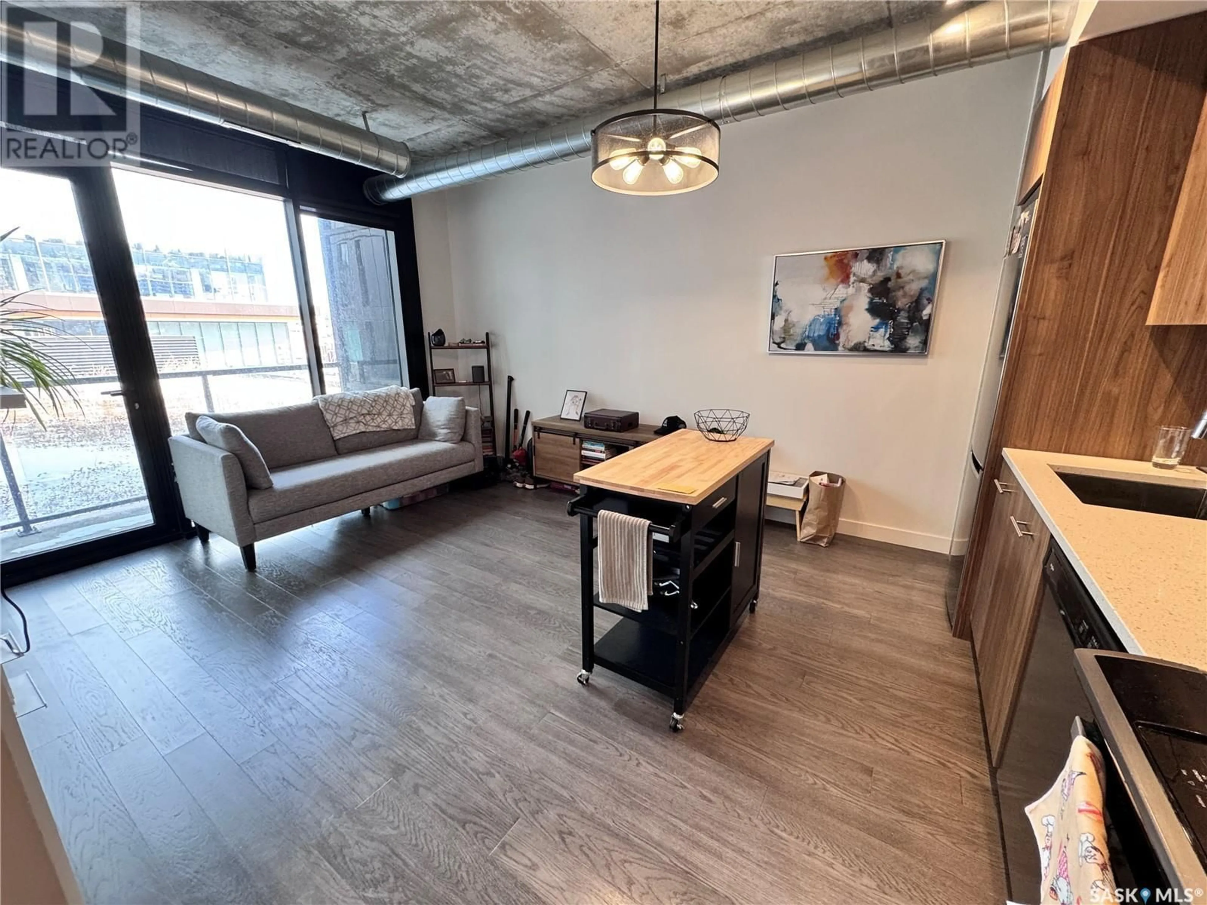 Living room with furniture, unknown for 490 - 404 2ND AVENUE, Saskatoon Saskatchewan S7K4H5