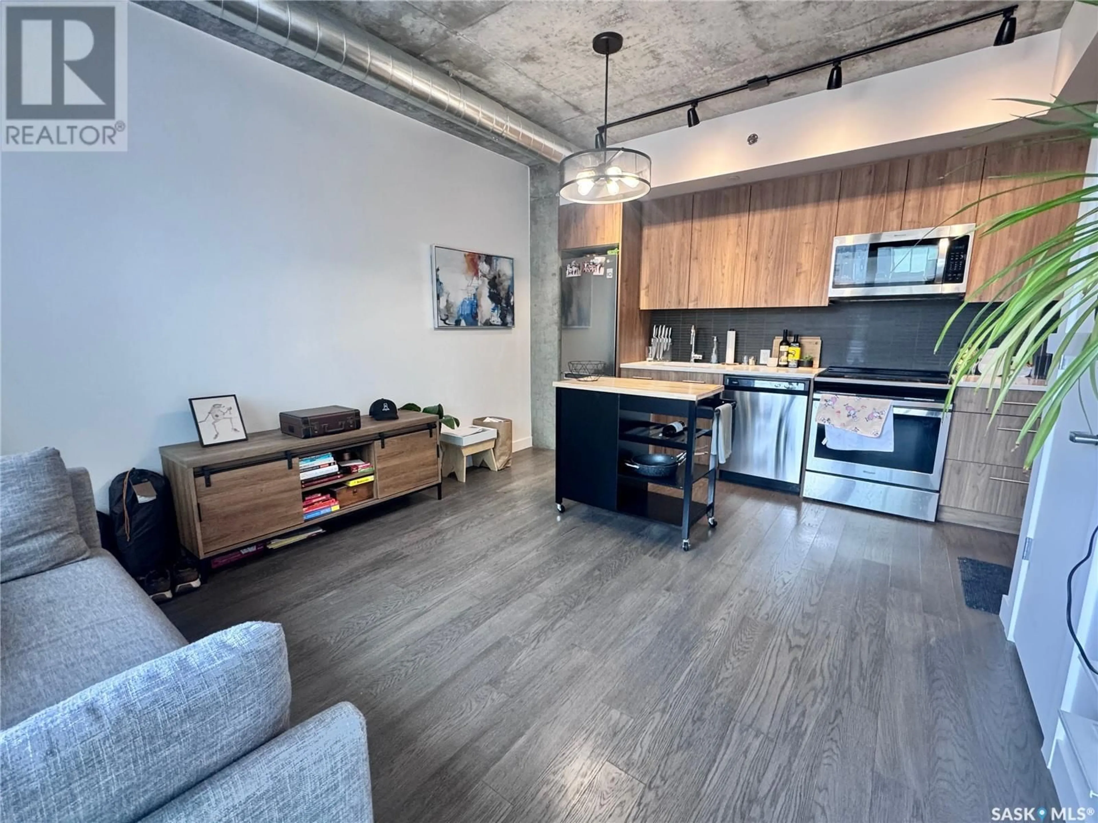 Open concept kitchen, unknown for 490 - 404 2ND AVENUE, Saskatoon Saskatchewan S7K4H5