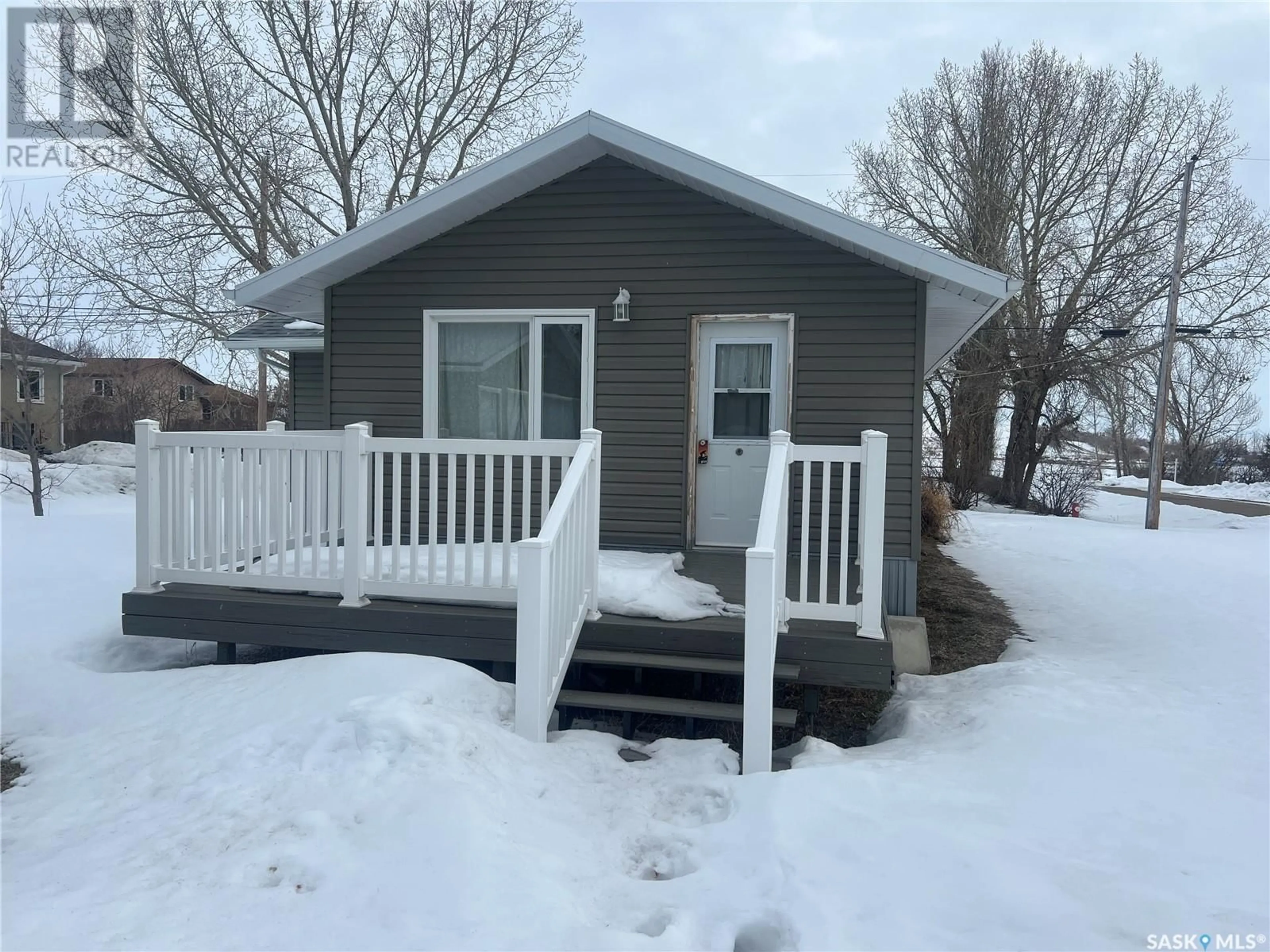 Shed for 501 REED STREET, Morse Saskatchewan S0H3C0