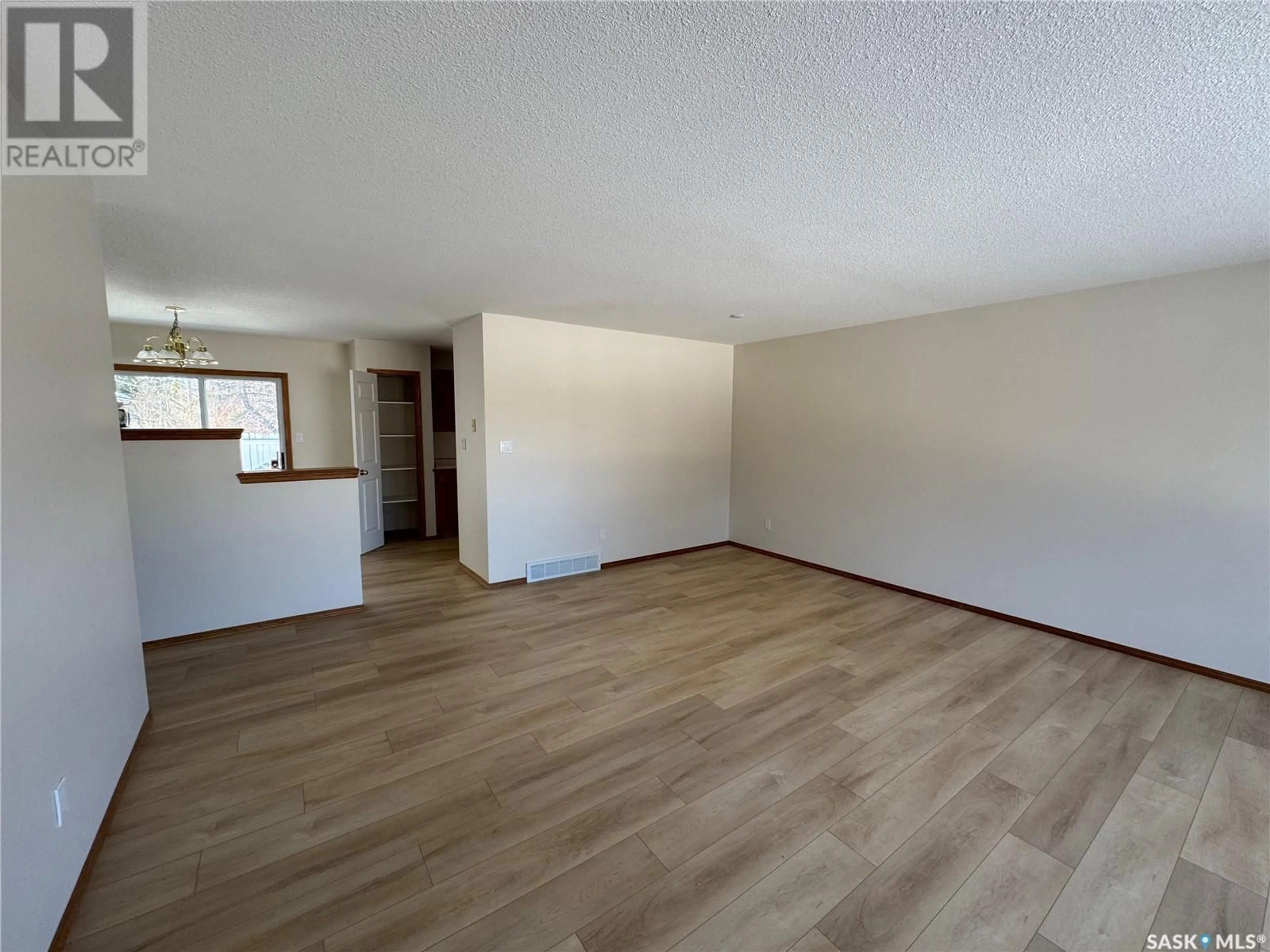 A pic of a room for 1118 SELO PLACE, Regina Saskatchewan S4S3W9