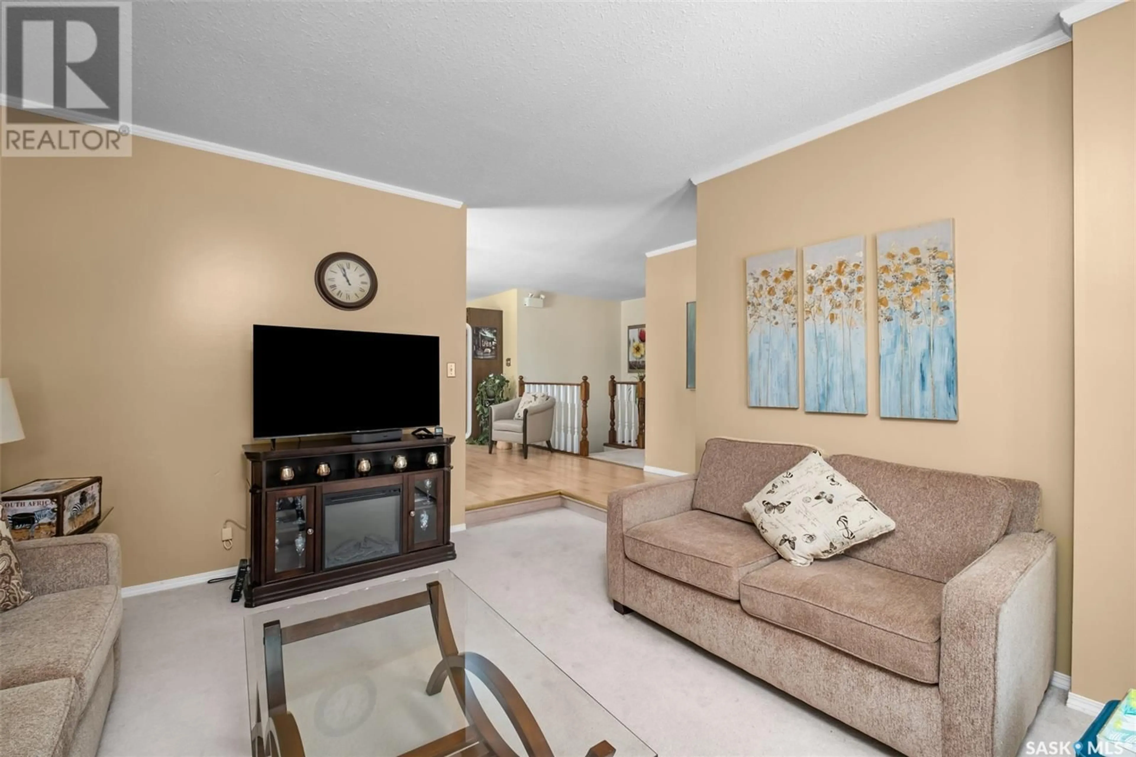 Living room with furniture, unknown for 679 Sylvan ROAD, Prince Albert Saskatchewan S6V6S2