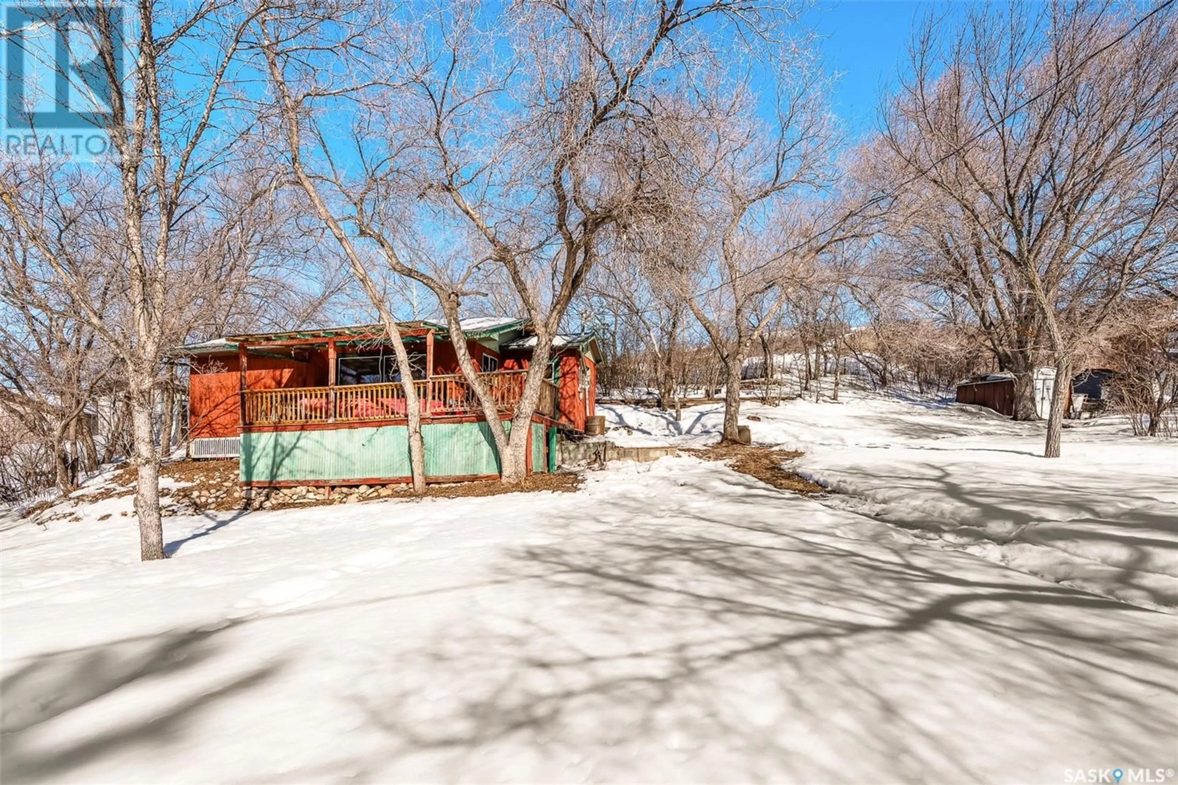 A pic from outside/outdoor area/front of a property/back of a property/a pic from drone, forest/trees view for 35-37 ALICE CRESCENT, Marquis Rm No. 191 Saskatchewan S0H4C0
