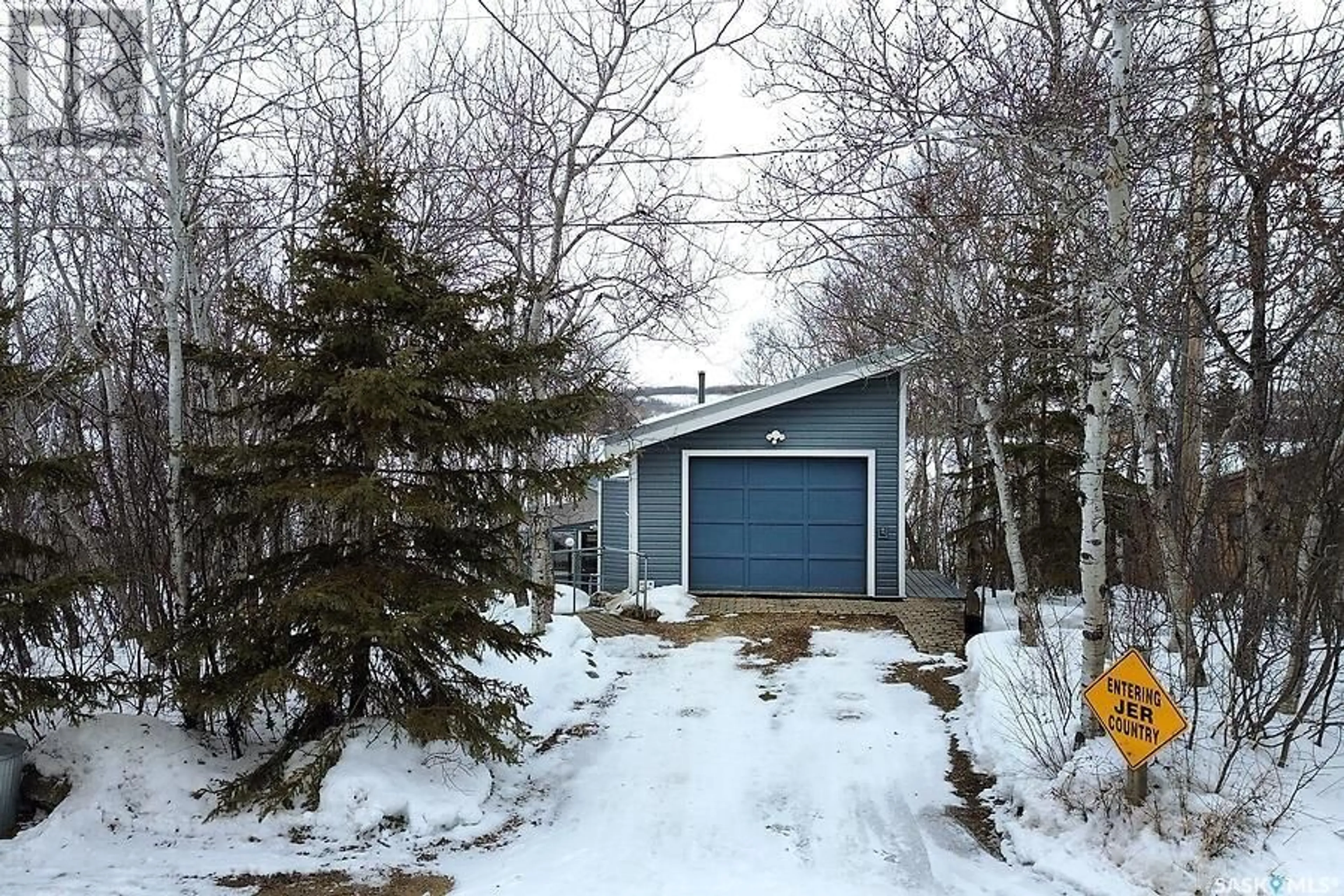 Shed for Lot 2 Blk 16 Nickorickk  Beach E, Wakaw Lake Saskatchewan S0K4P0