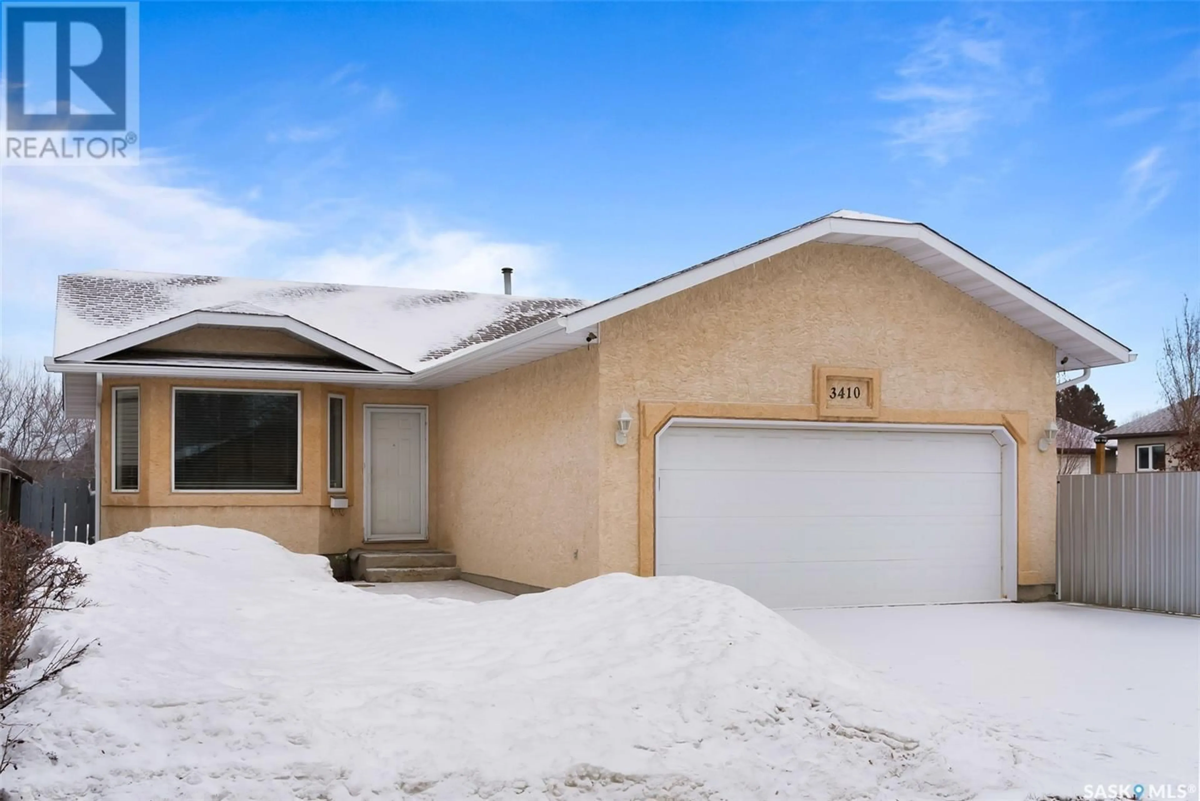 Home with vinyl exterior material, street for 3410 Jenkins DRIVE, Regina Saskatchewan S4N7B2