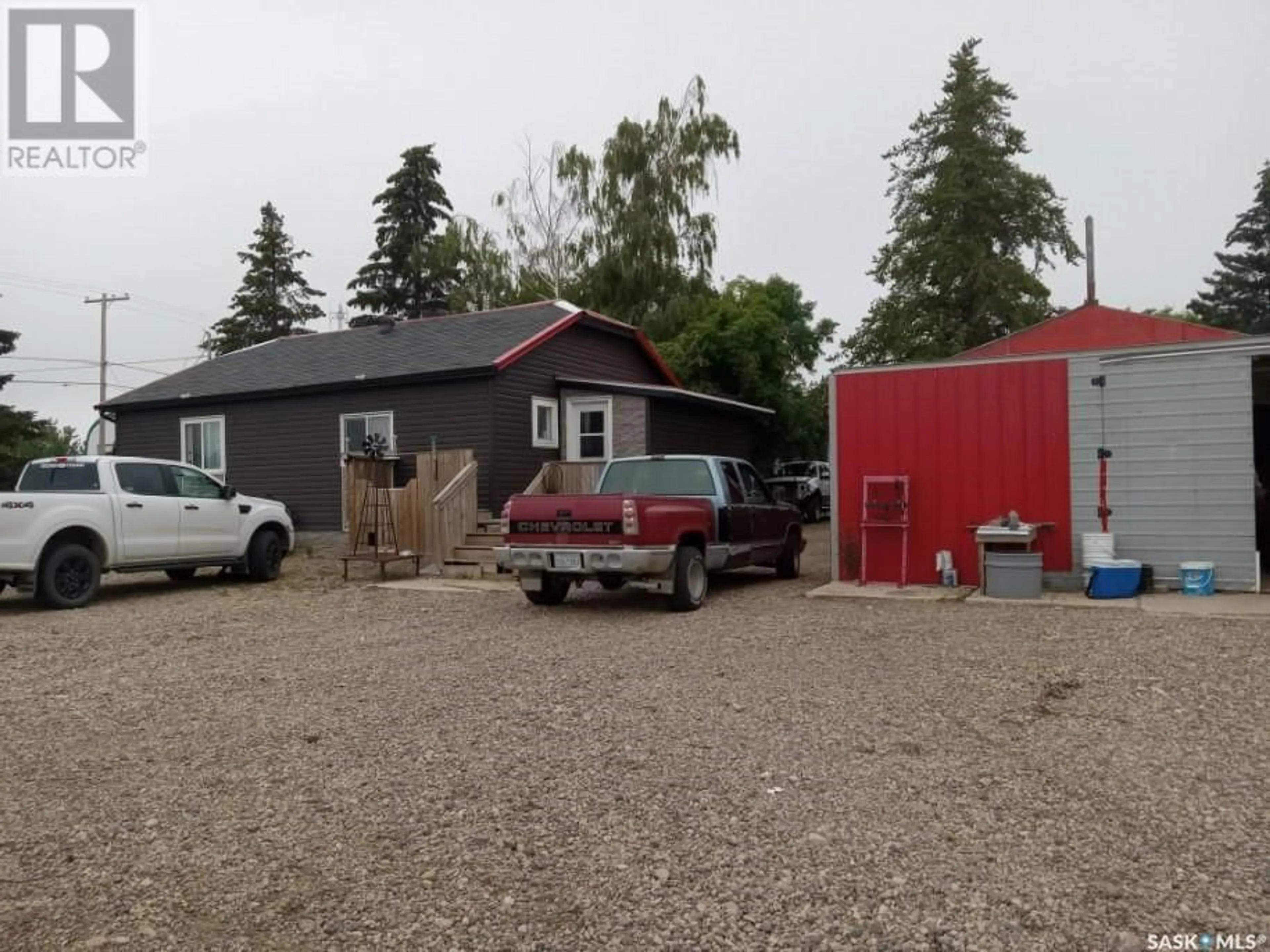 Shed for 99 DZIENDZIELOWSKI AVENUE, Cudworth Saskatchewan S0K1B0