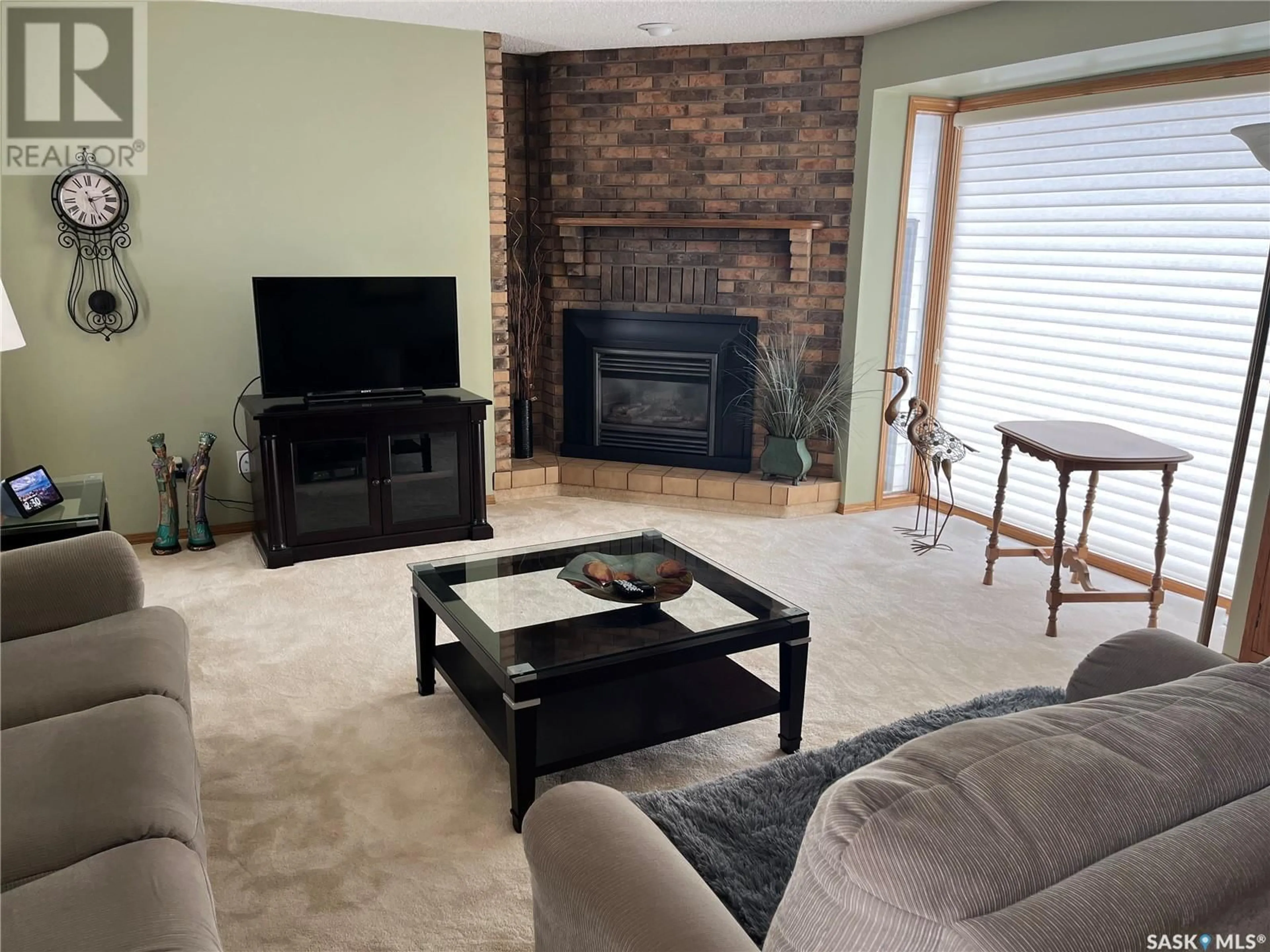 Living room with furniture, unknown for 3918 CHELSEY DRIVE, Regina Saskatchewan S4S7E3