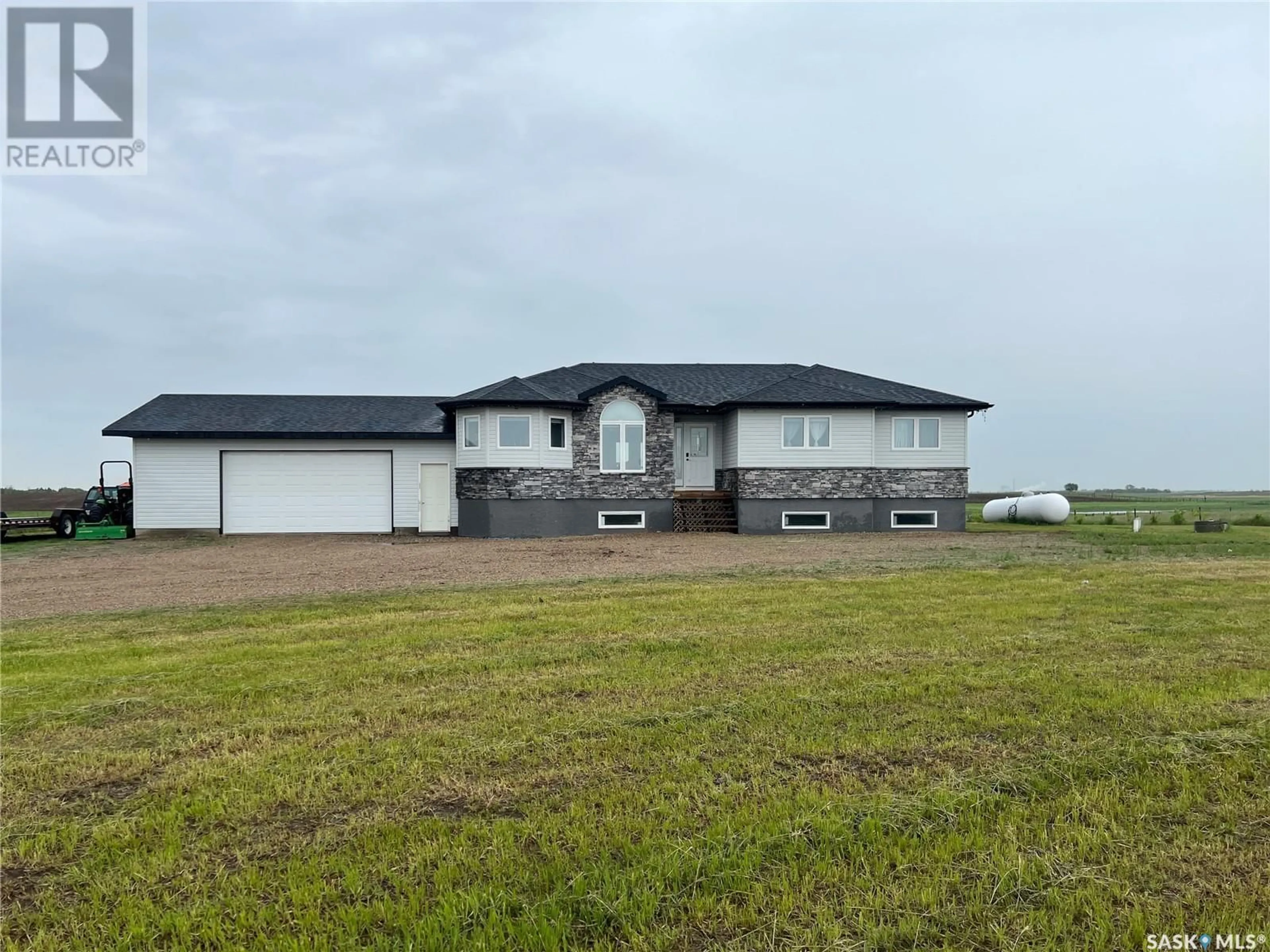 A pic from outside/outdoor area/front of a property/back of a property/a pic from drone, water/lake/river/ocean view for KLASSEN ACREAGE, Estevan Rm No. 5 Saskatchewan S4A2A3