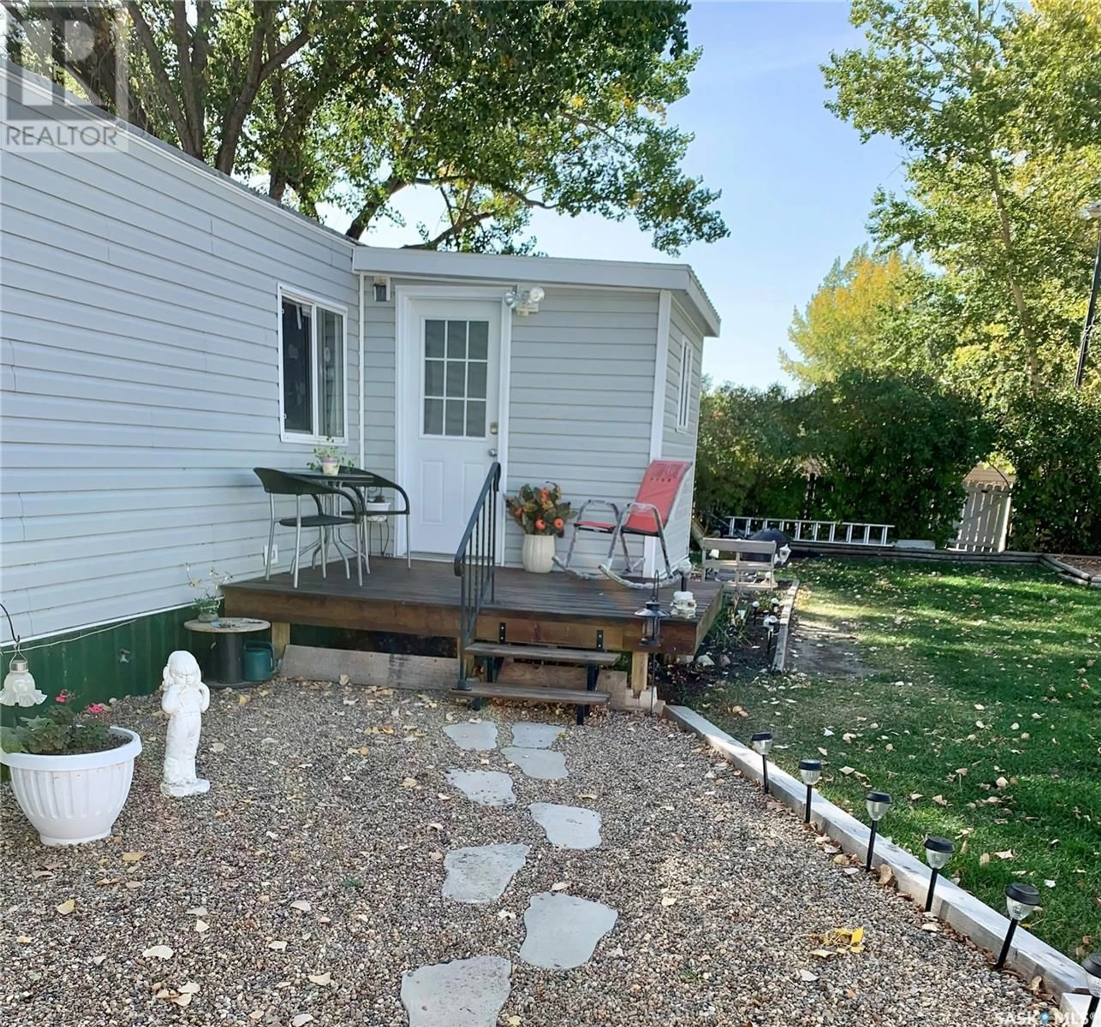 Unknown for 11 PRAIRIE SUN COURT, Swift Current Saskatchewan S9H3X6