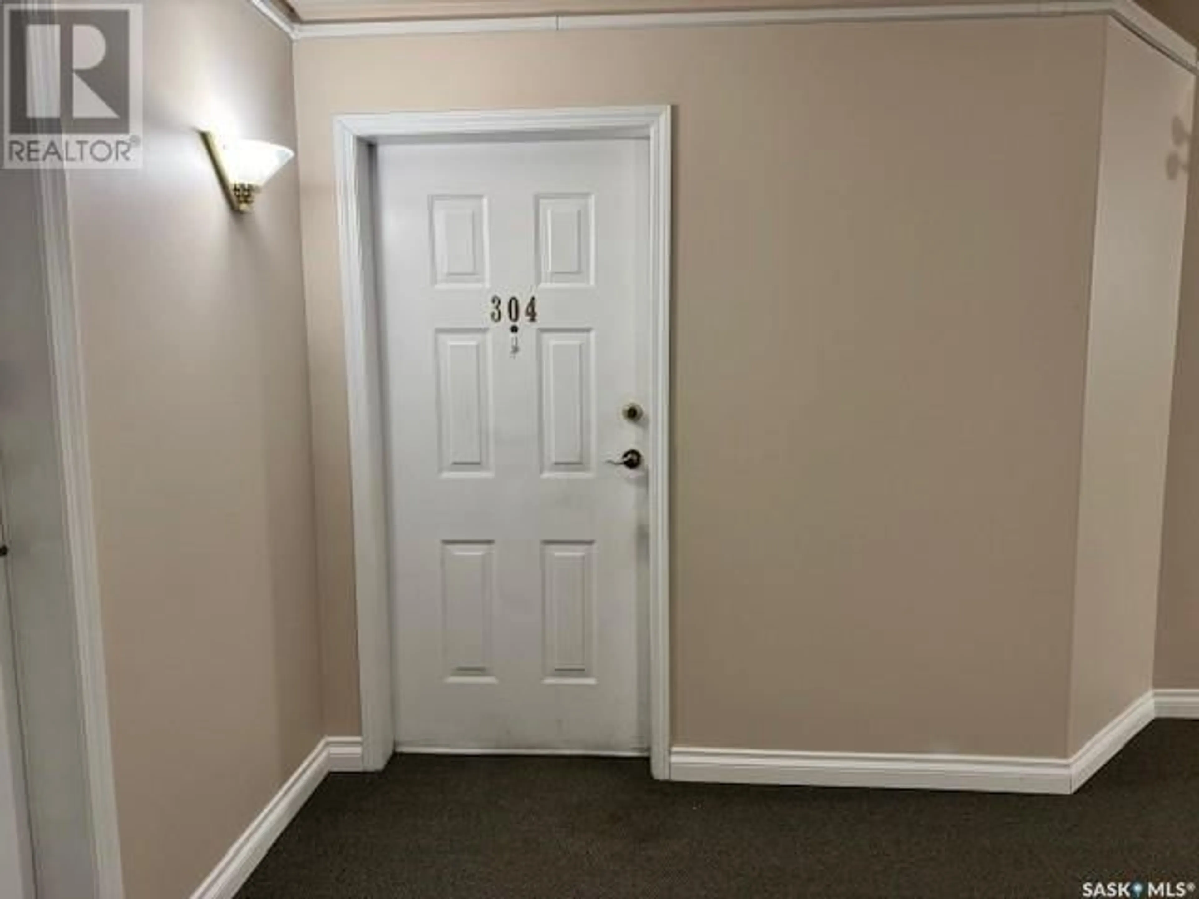 A pic of a room for 304 2217 ANGUS STREET, Regina Saskatchewan S4T2A3