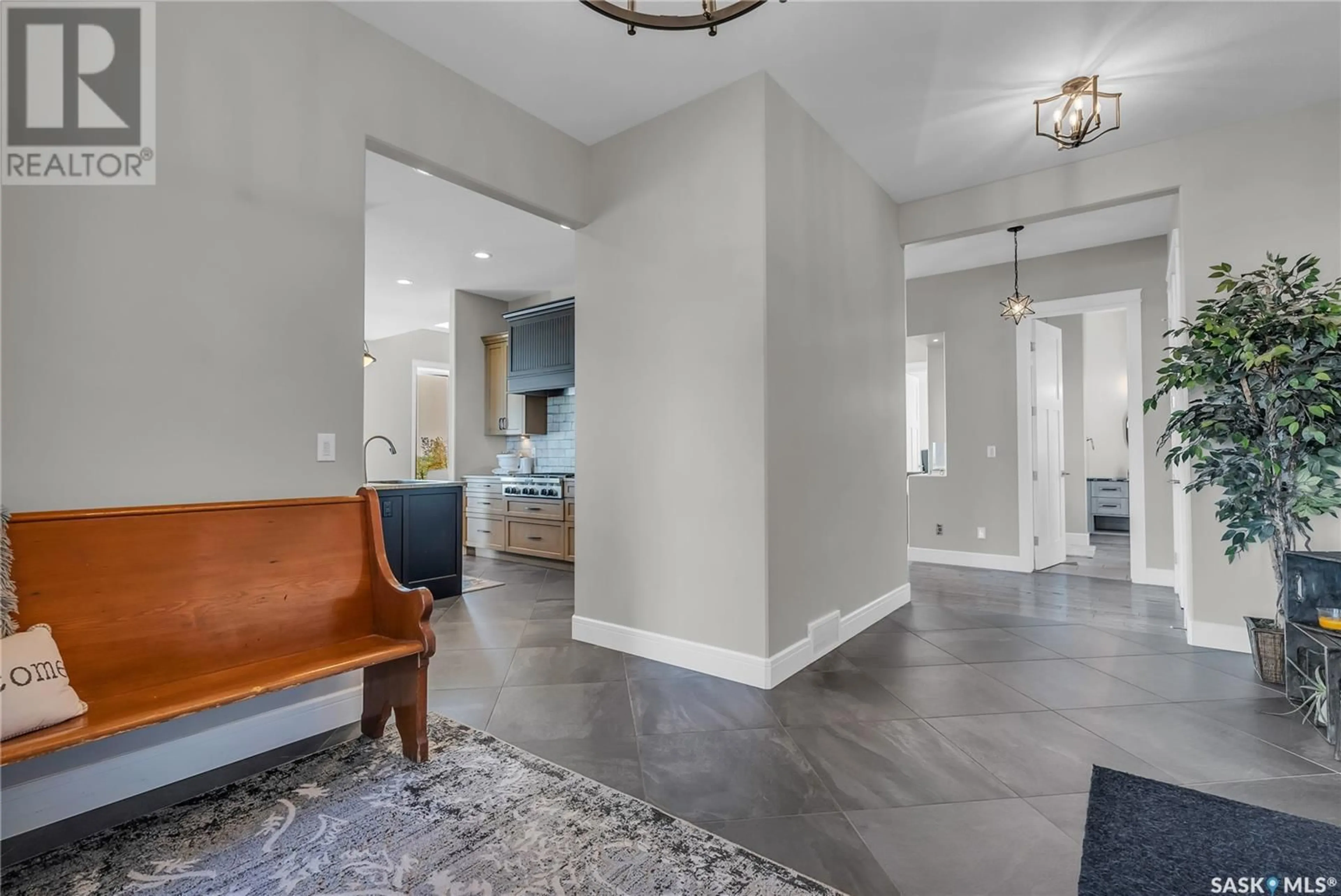 Indoor entryway for SASKATOON FAMILY ACREAGE, Corman Park Rm No. 344 Saskatchewan S7K3J5