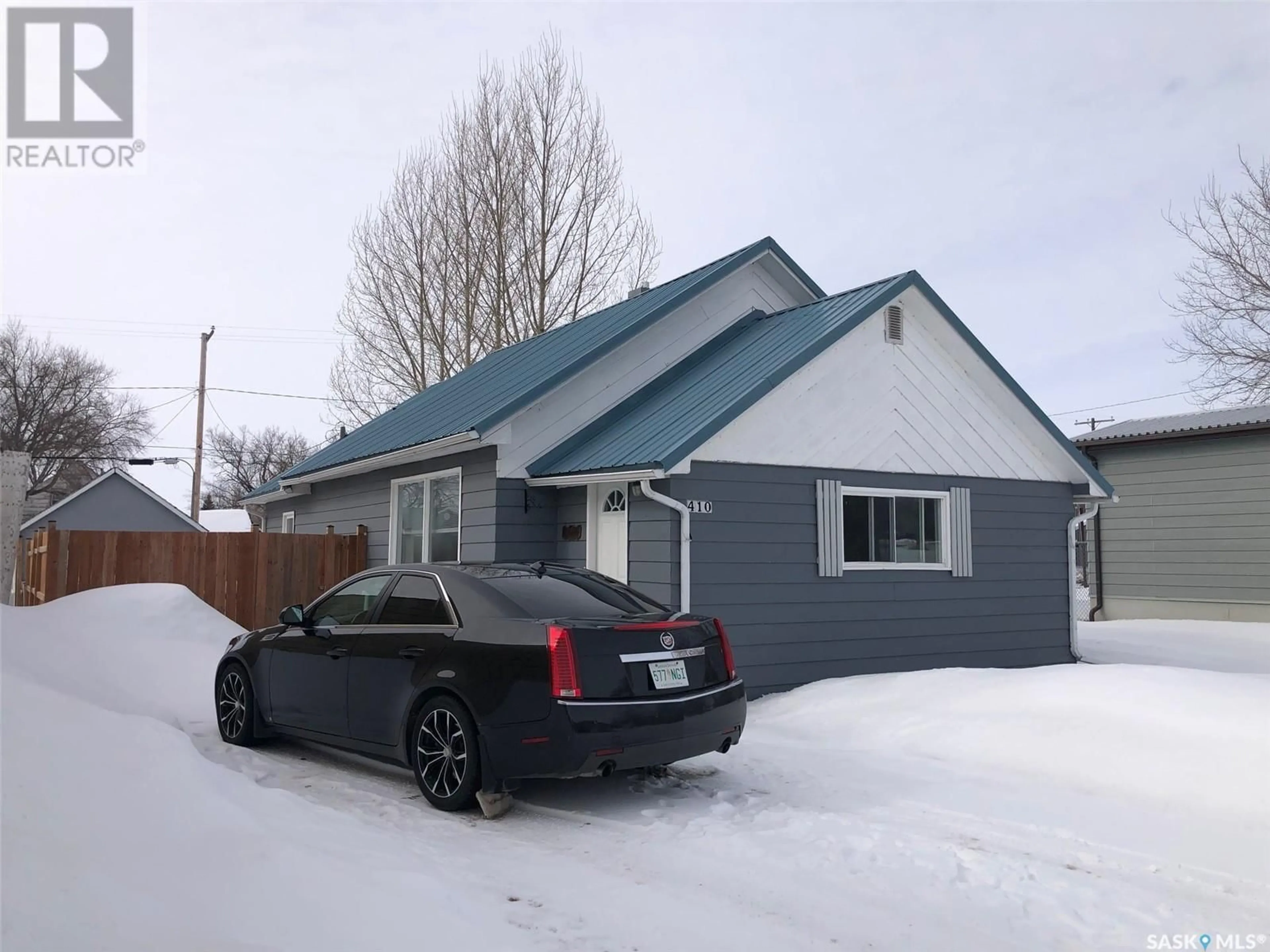 Home with vinyl exterior material, street for 410 GEORGE WILSON DRIVE, Buchanan Saskatchewan S0A0J0