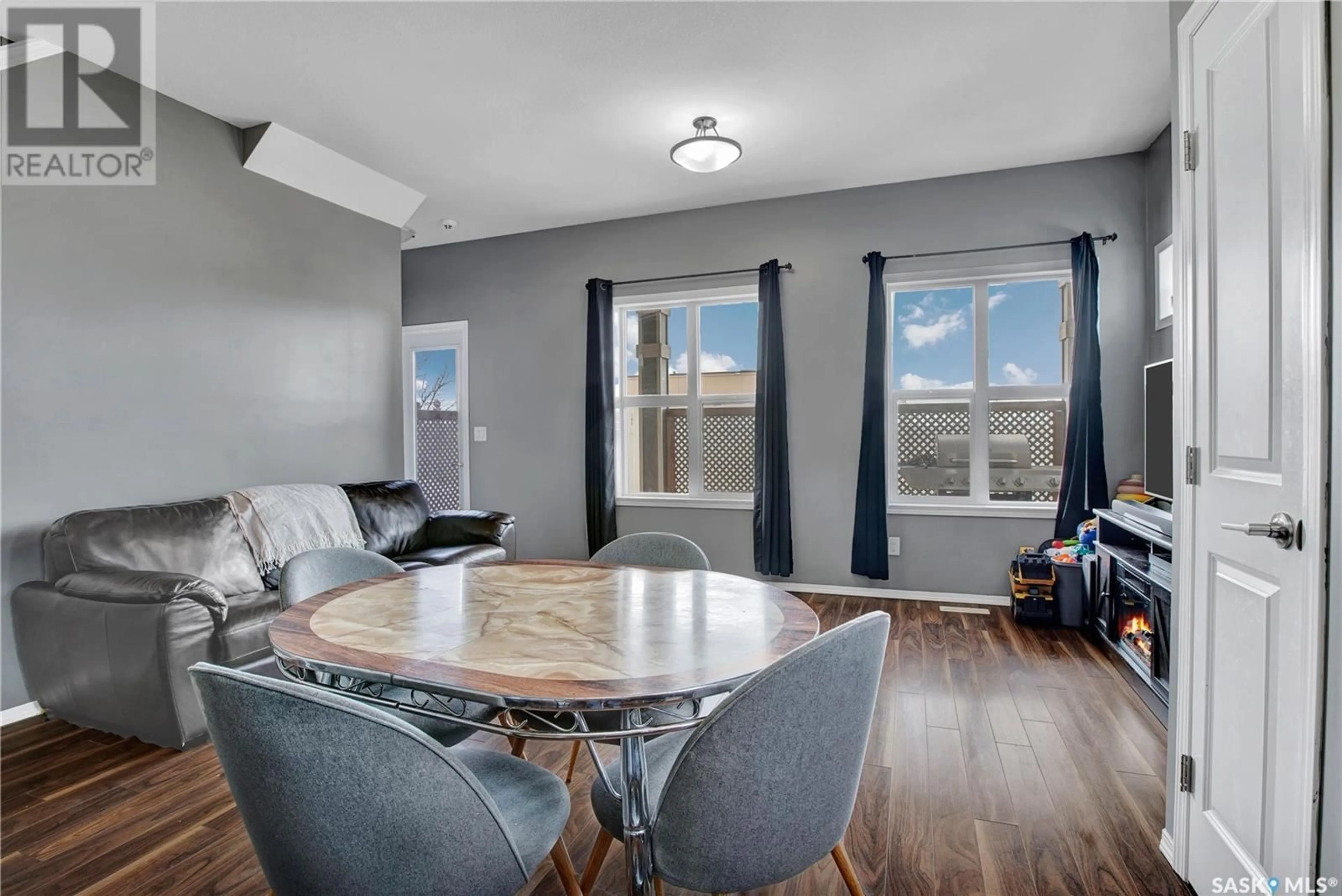 Unknown for 402 100 CHAPARRAL BOULEVARD, Martensville Saskatchewan S0K0A2
