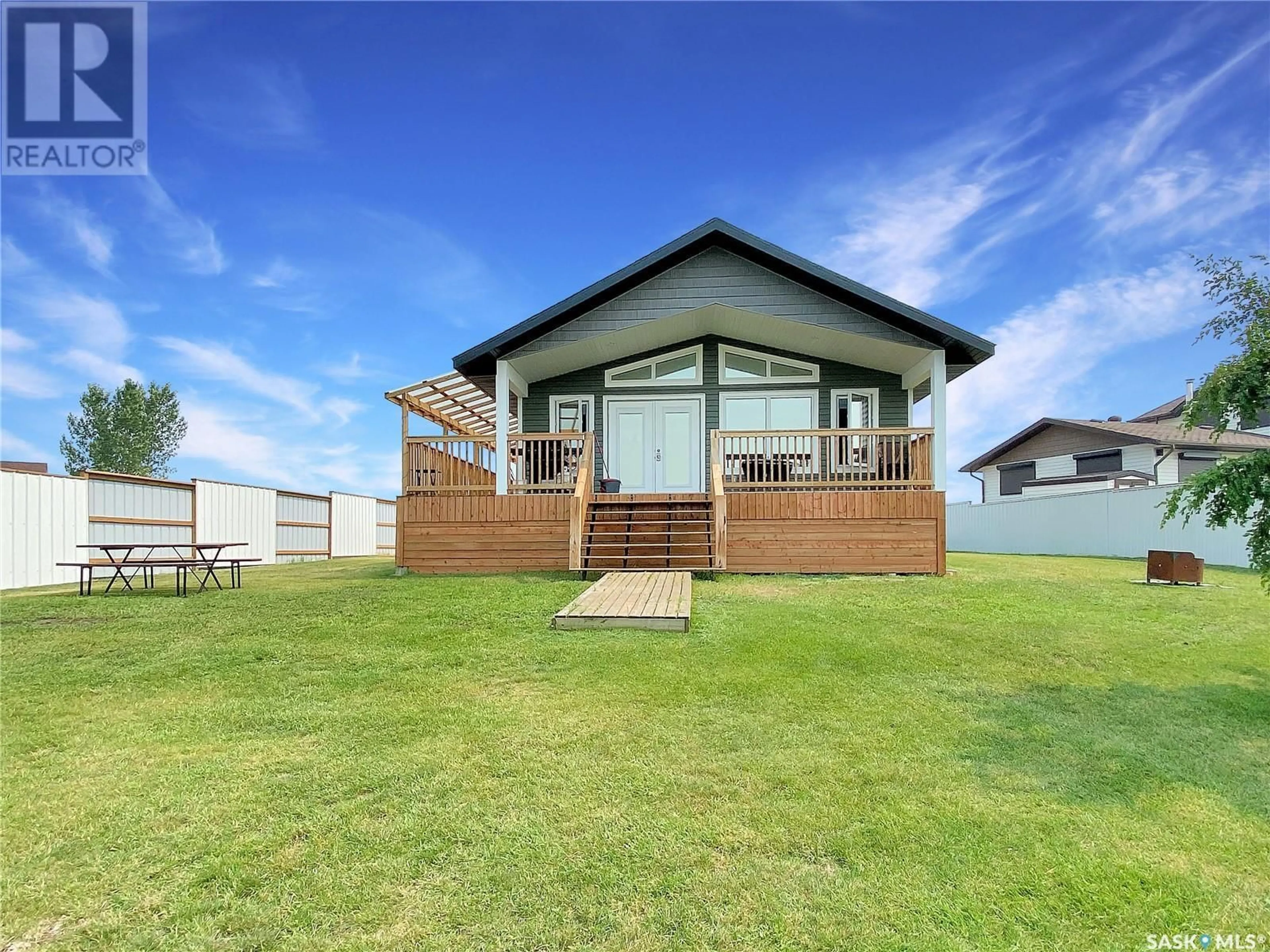 A pic from outside/outdoor area/front of a property/back of a property/a pic from drone, building for 120 McLennan DRIVE, Cochin Saskatchewan S0M0L0