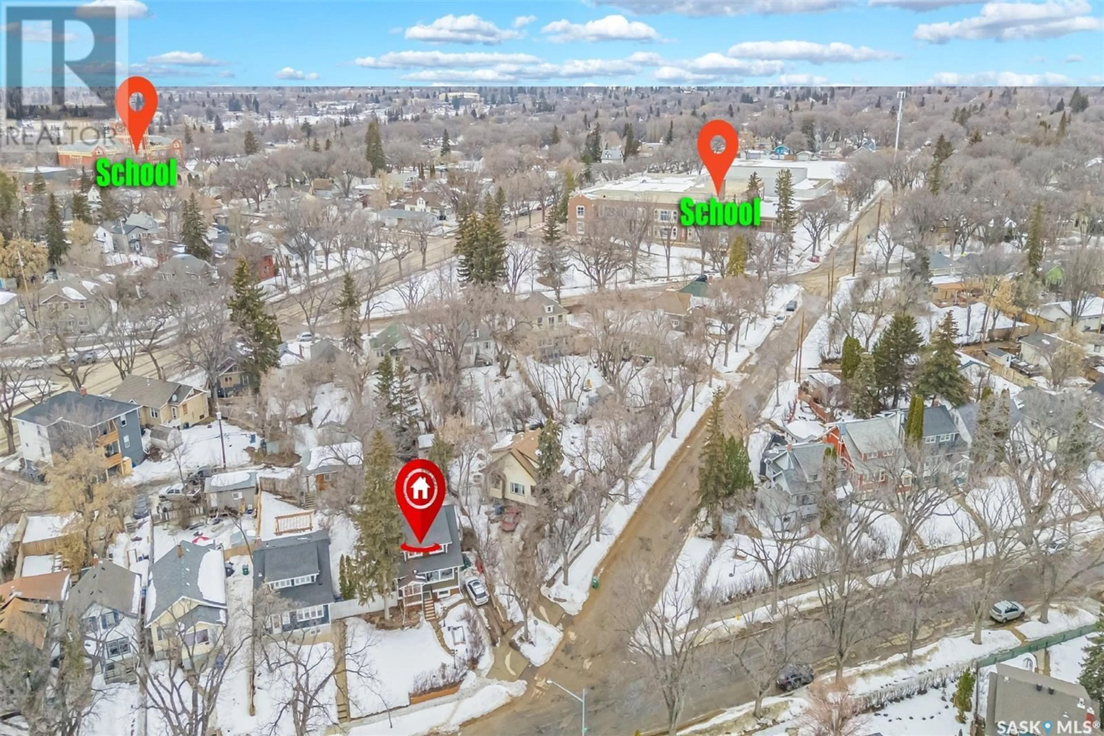 A pic from outside/outdoor area/front of a property/back of a property/a pic from drone, street for 702 Walmer ROAD, Saskatoon Saskatchewan S7L0E5