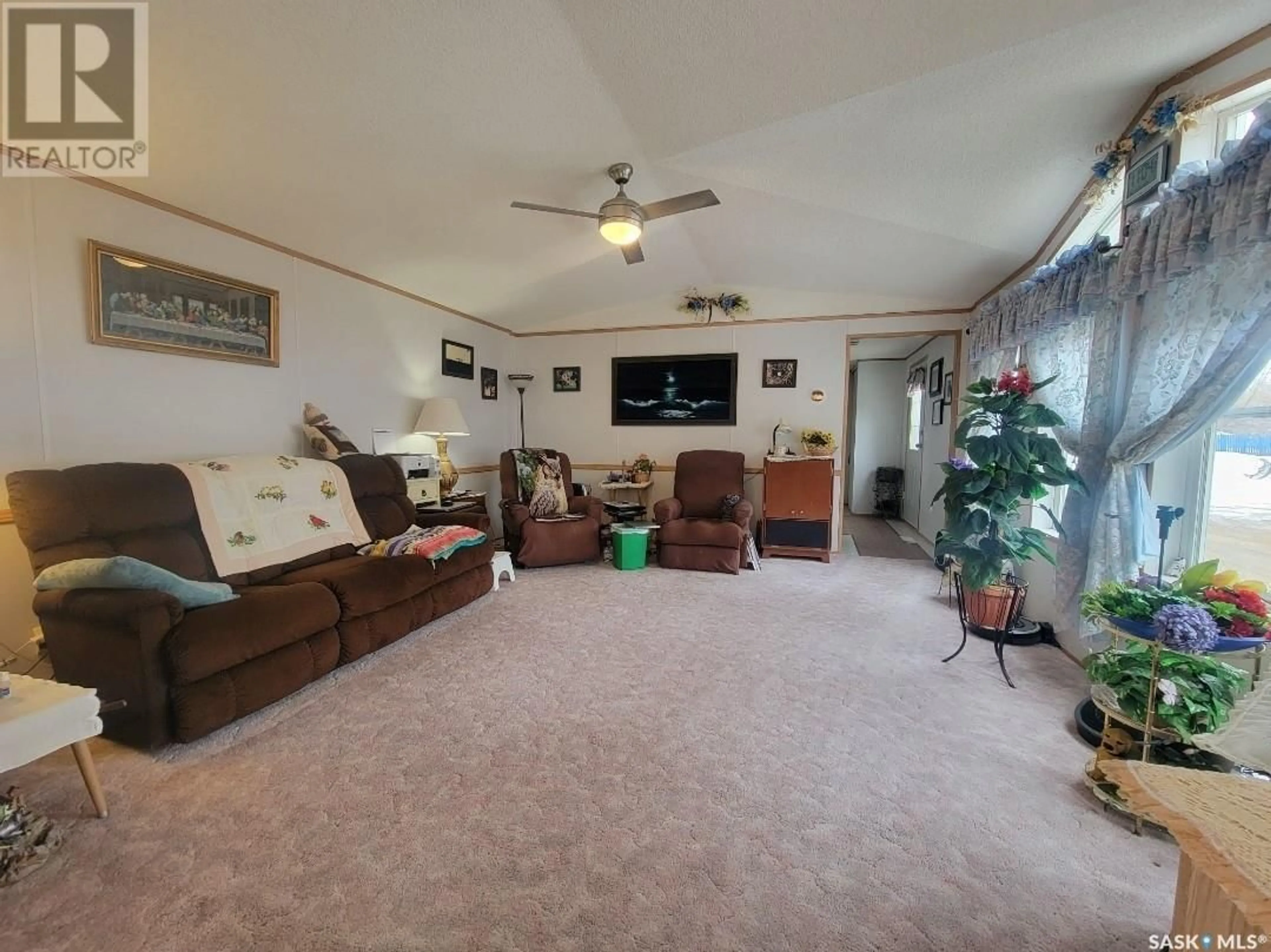 Open concept kitchen, unknown for E - 19 600 5TH STREET, Unity Saskatchewan S0K4L0