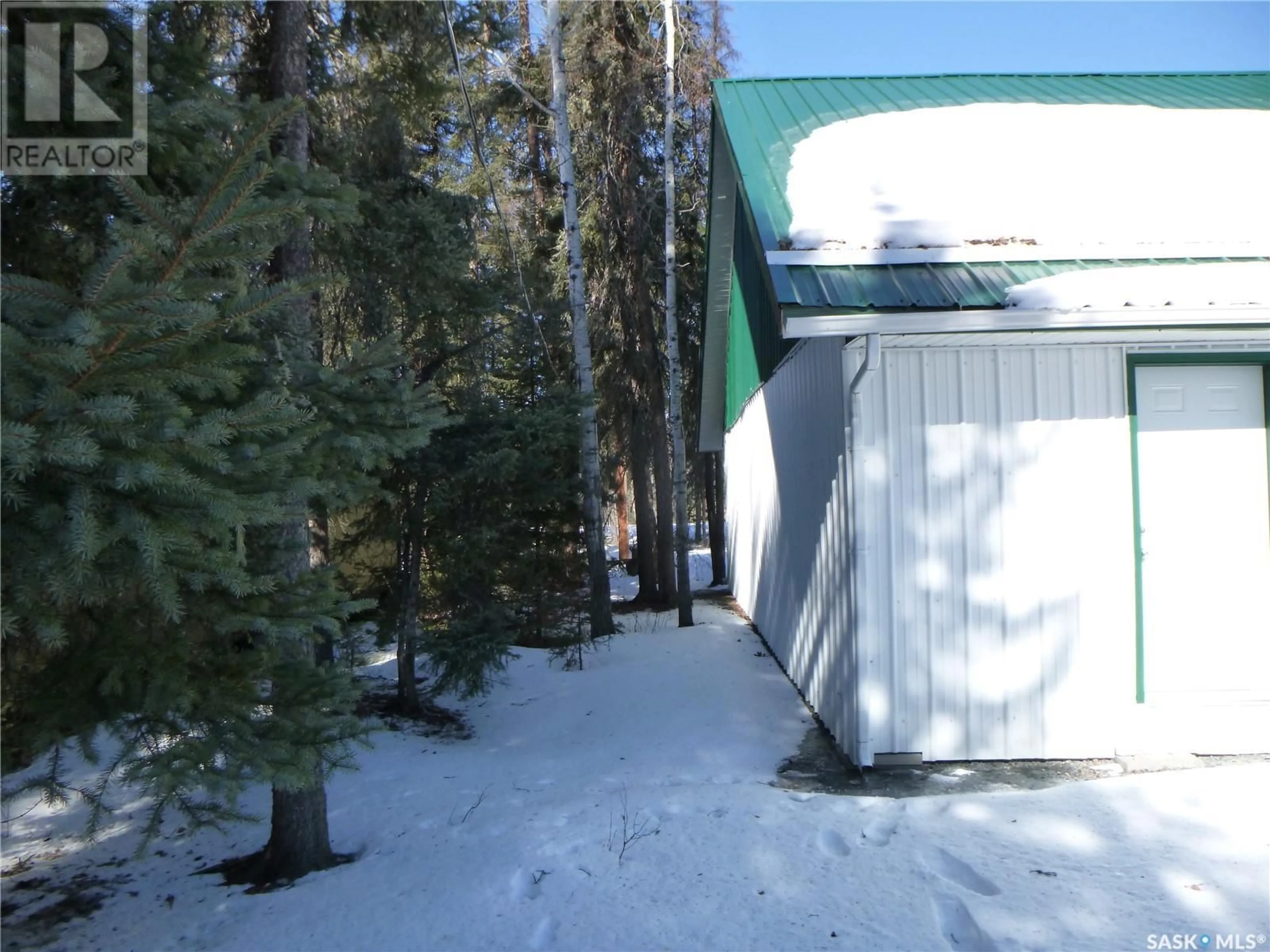 Shed for 1006 LAKE ROAD, Northern Admin District Saskatchewan S0P0A0