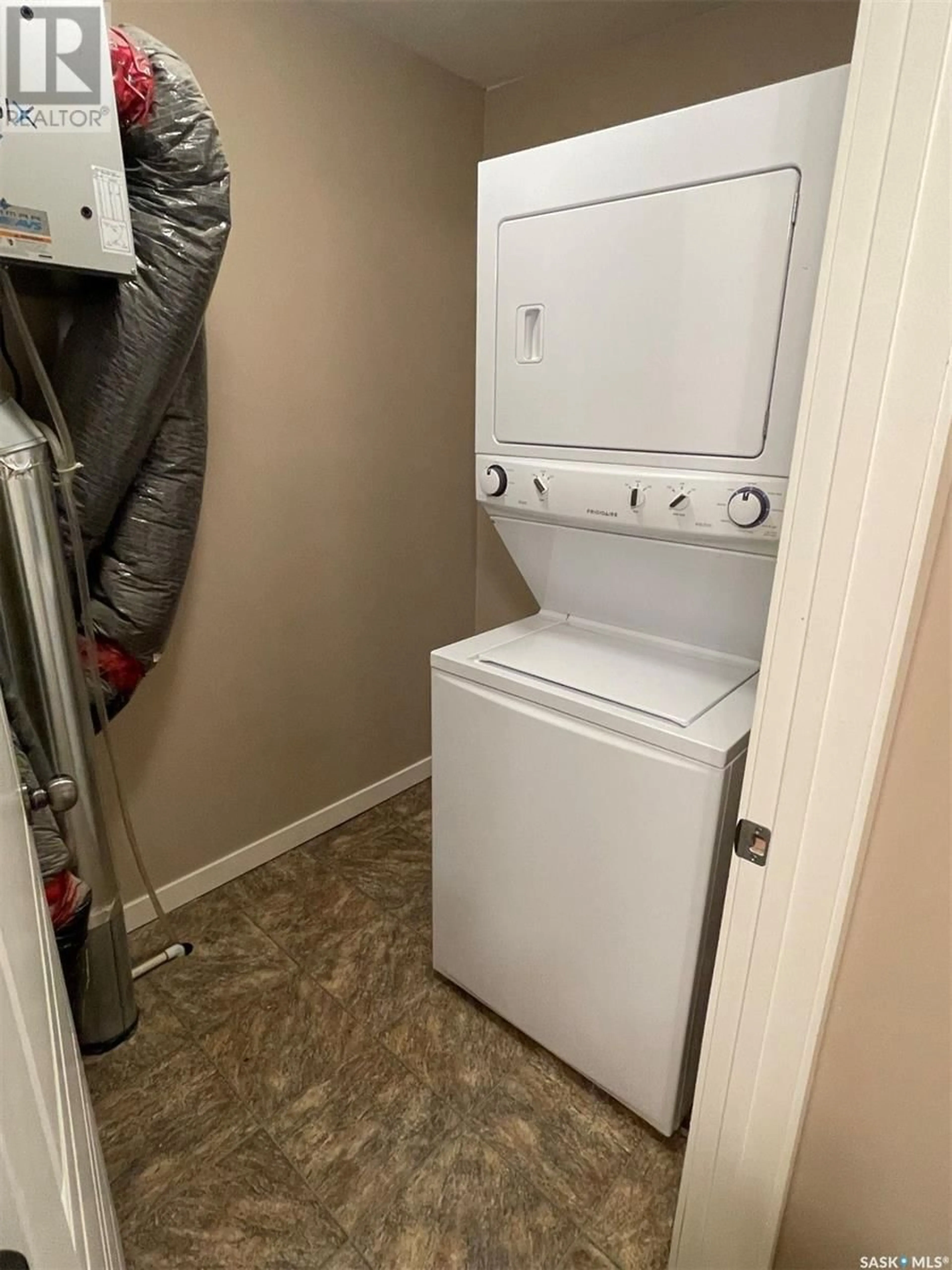 Laundry room for 82 - 5622 GORDON ROAD, Regina Saskatchewan S4W0M1