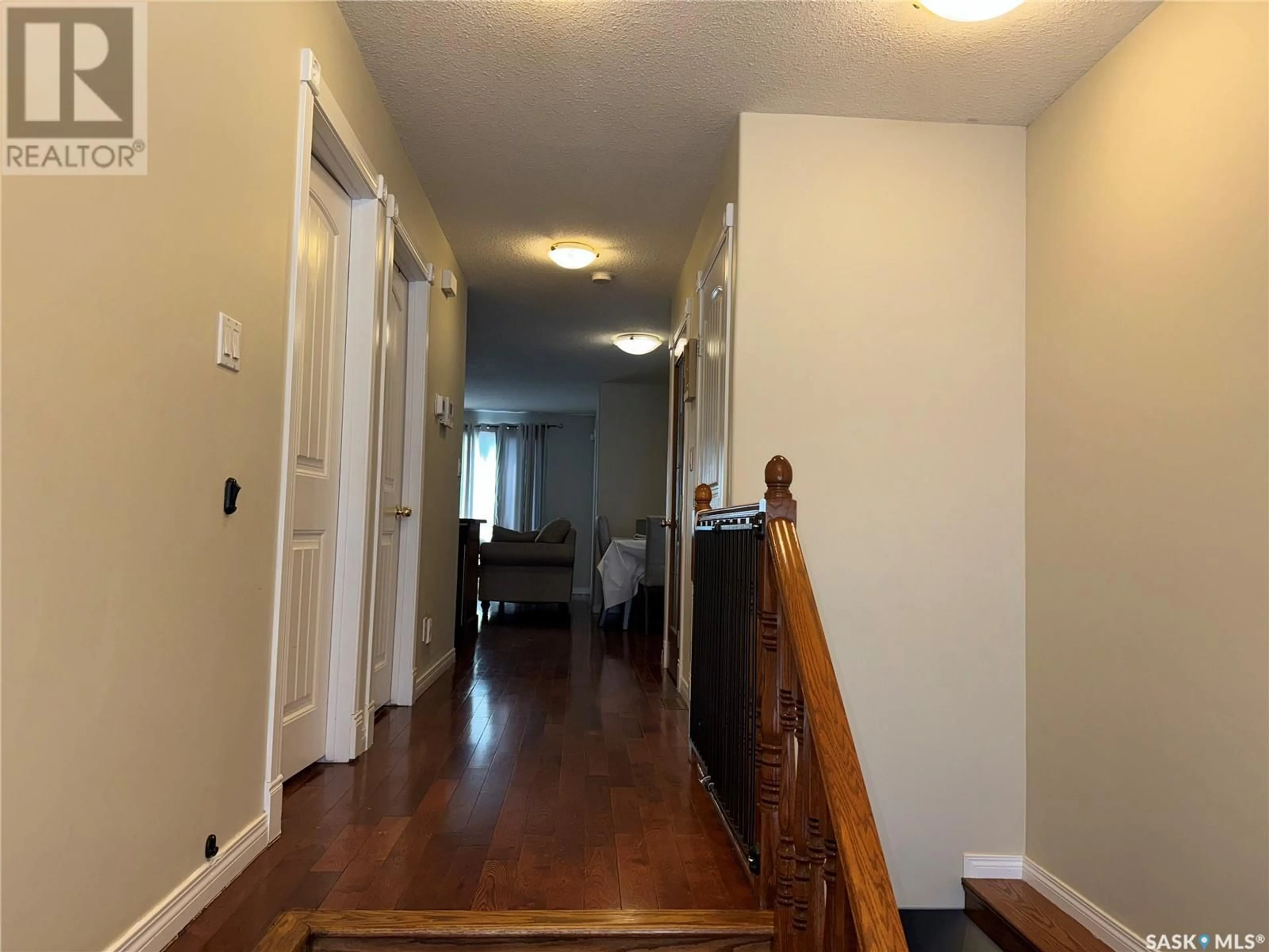 Indoor foyer for 1849 Atkinson STREET, Regina Saskatchewan S4N3W4