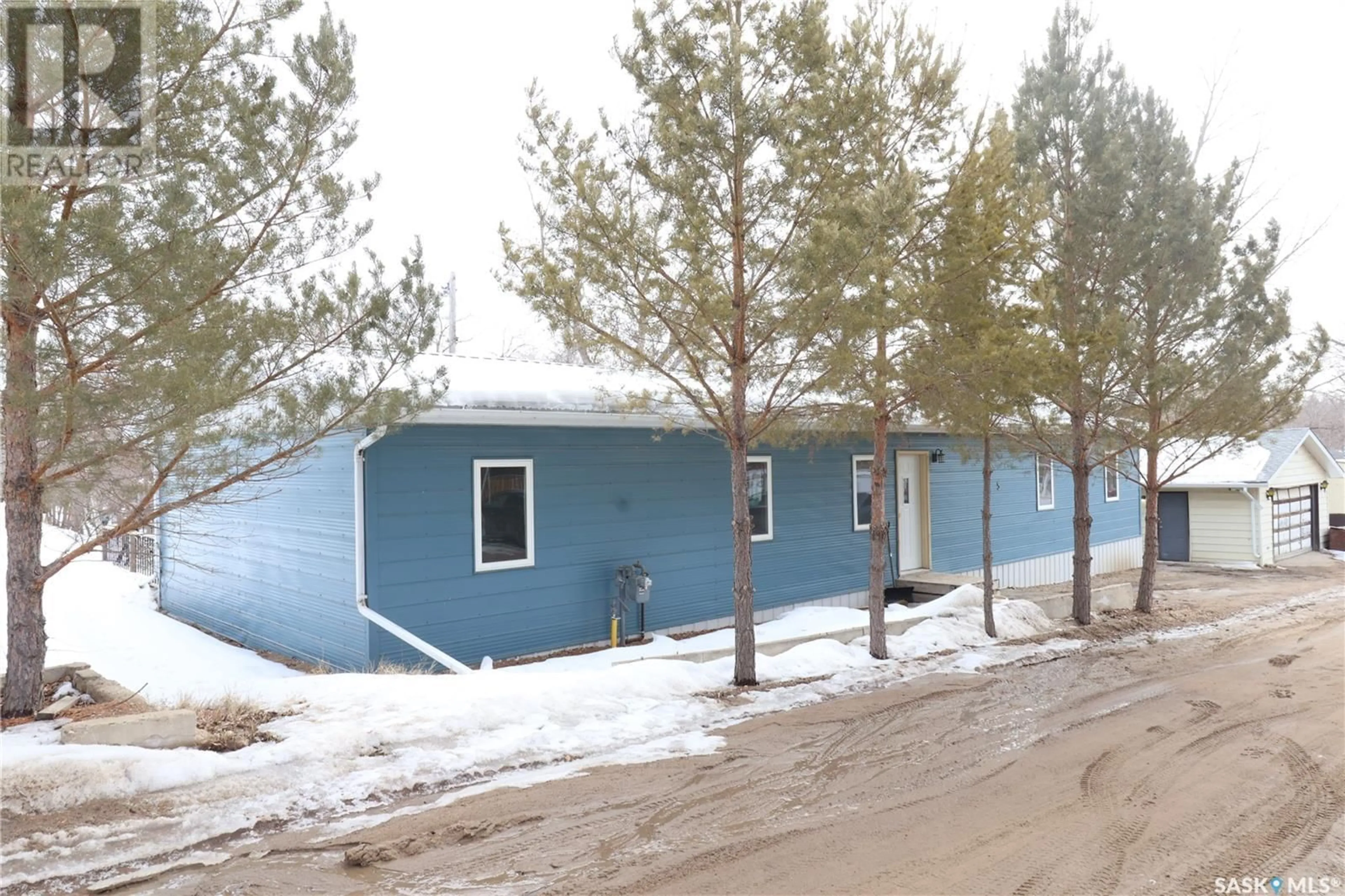 Unknown for 5 HILLSIDE TRAILER COURT, Lumsden Saskatchewan S0G3C0