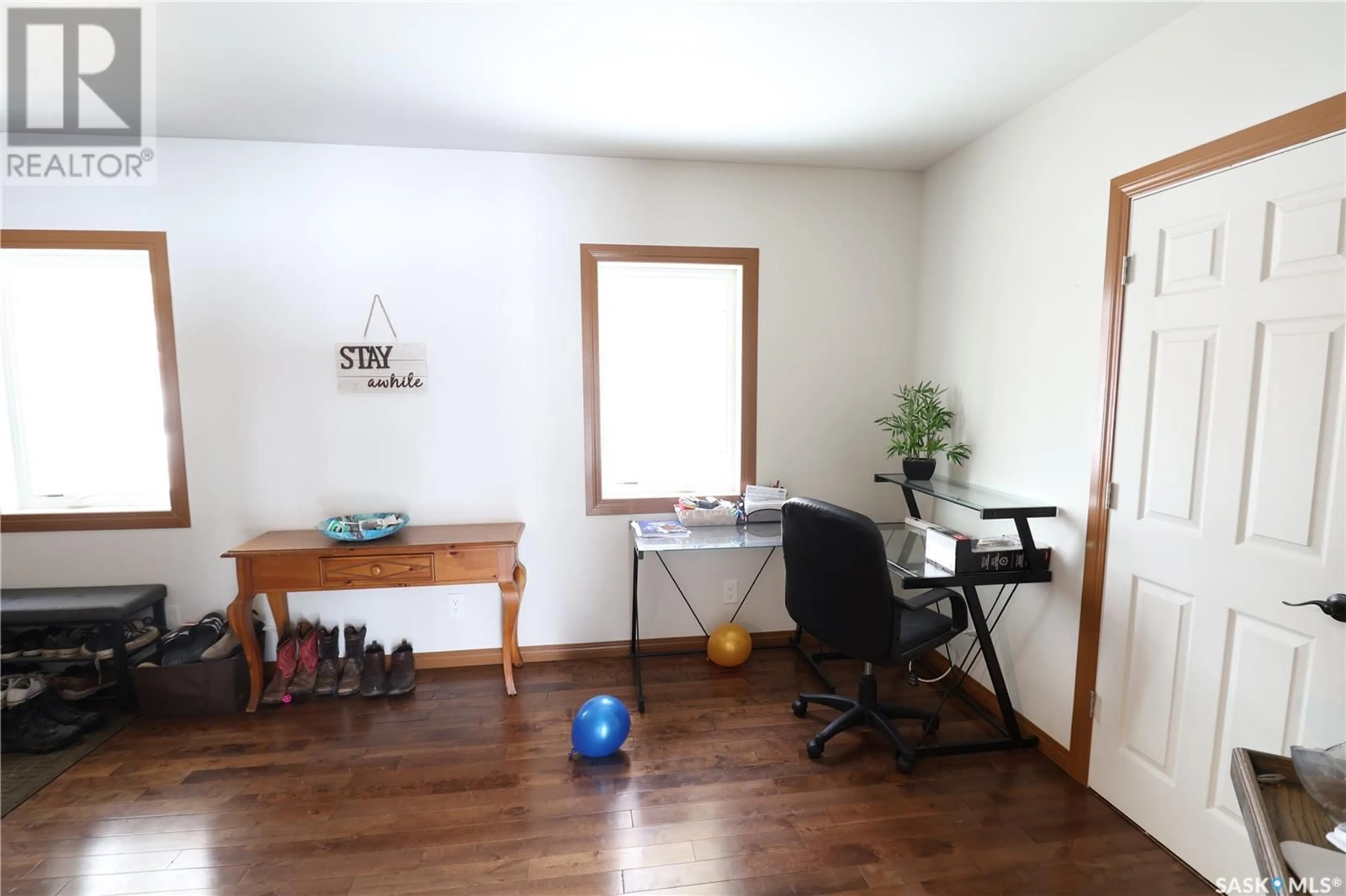 A pic of a room for 5 HILLSIDE TRAILER COURT, Lumsden Saskatchewan S0G3C0