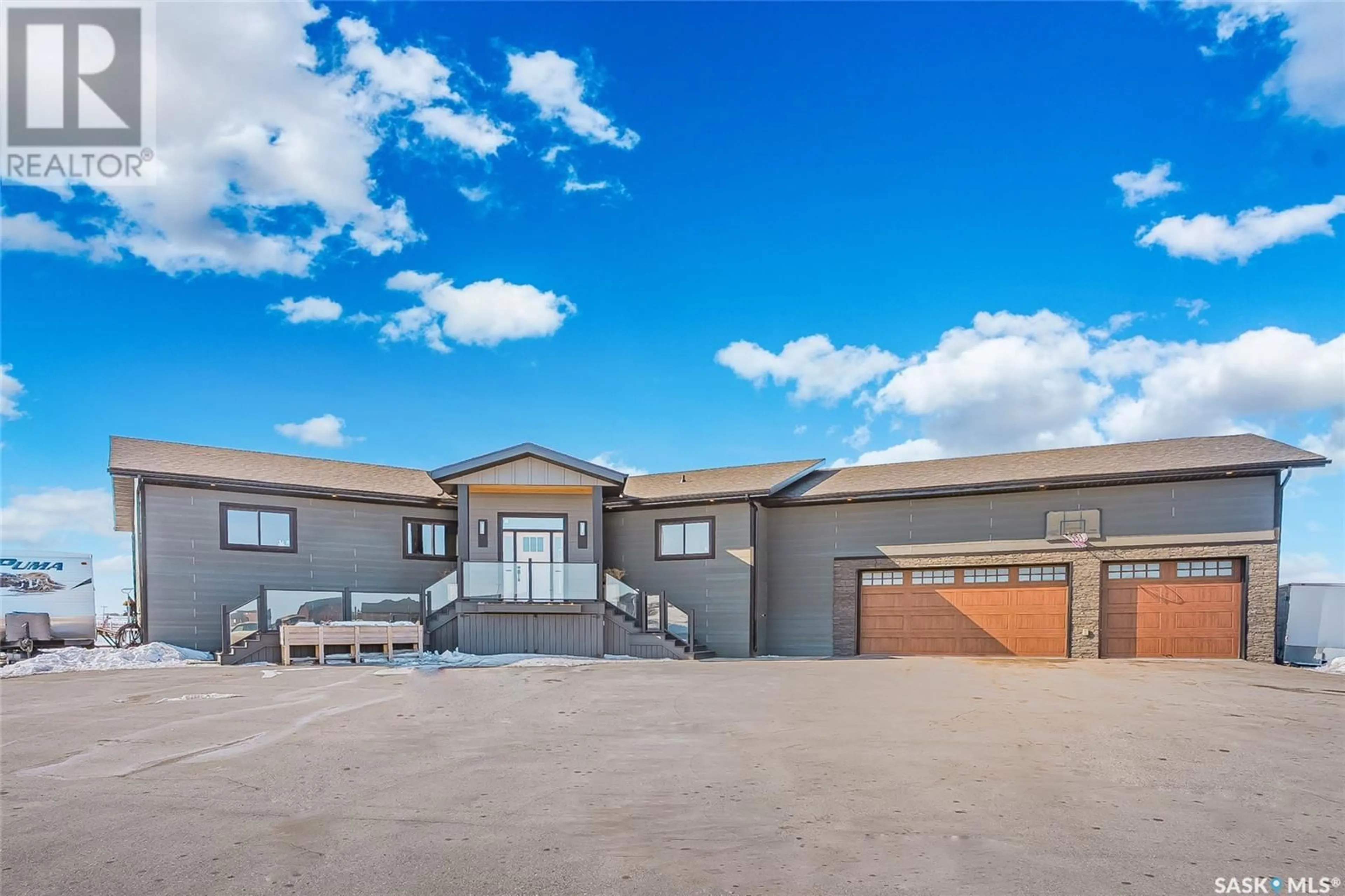 Unknown for 101 Deer Run CRESCENT, Bergheim Estates Saskatchewan S7A0A6