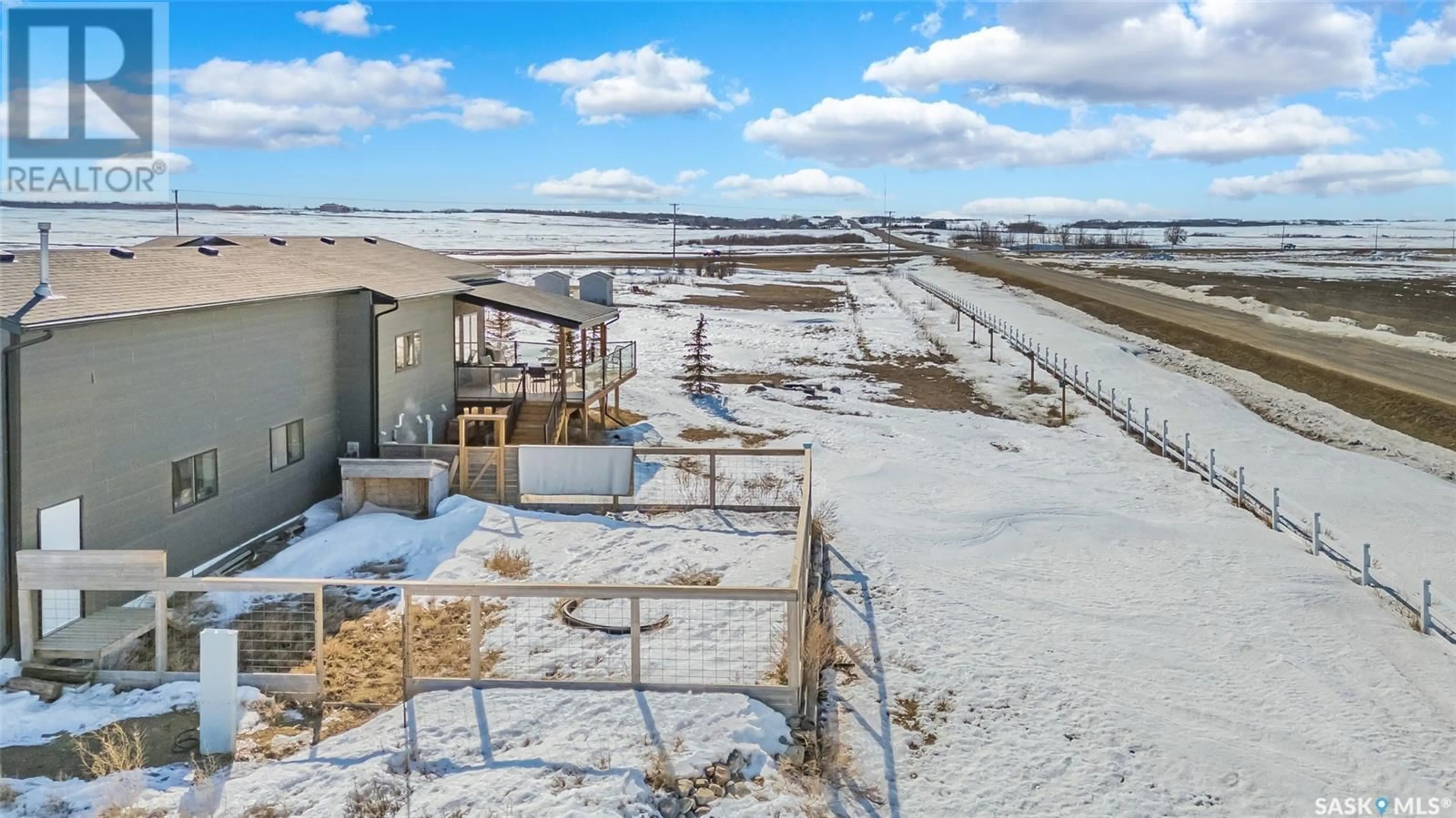 A pic from outside/outdoor area/front of a property/back of a property/a pic from drone, unknown for 101 Deer Run CRESCENT, Bergheim Estates Saskatchewan S7A0A6