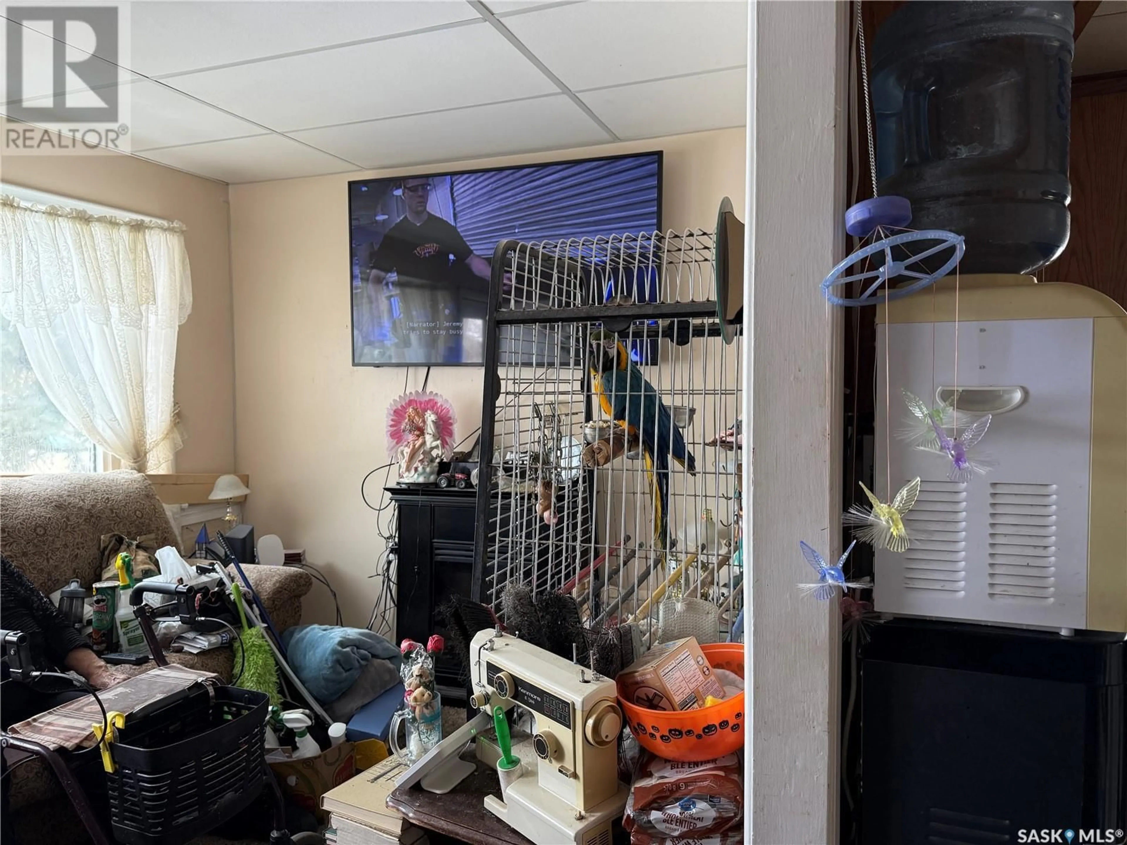 A pic of a room for E - 669 STADACONA STREET, Moose Jaw Saskatchewan S6H0K1