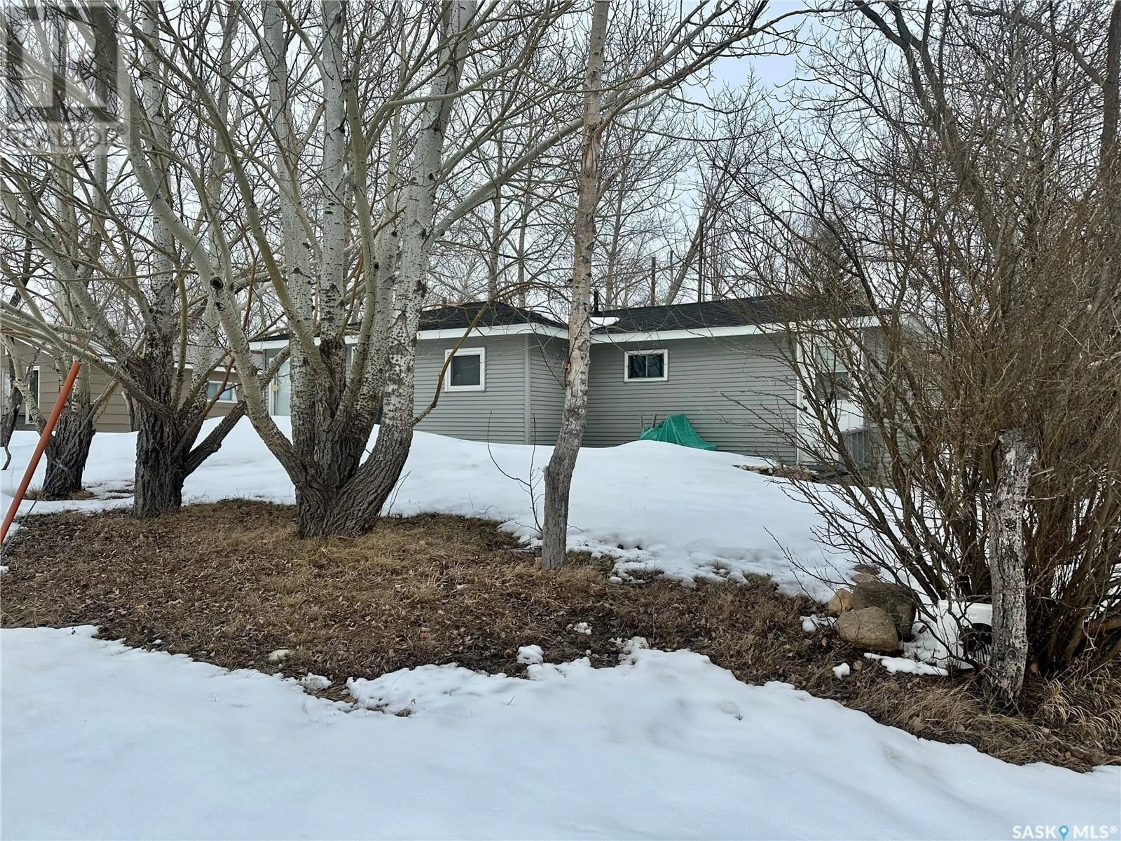 Shed for 1 Maple STREET, Grandview Beach Saskatchewan S0G1C0