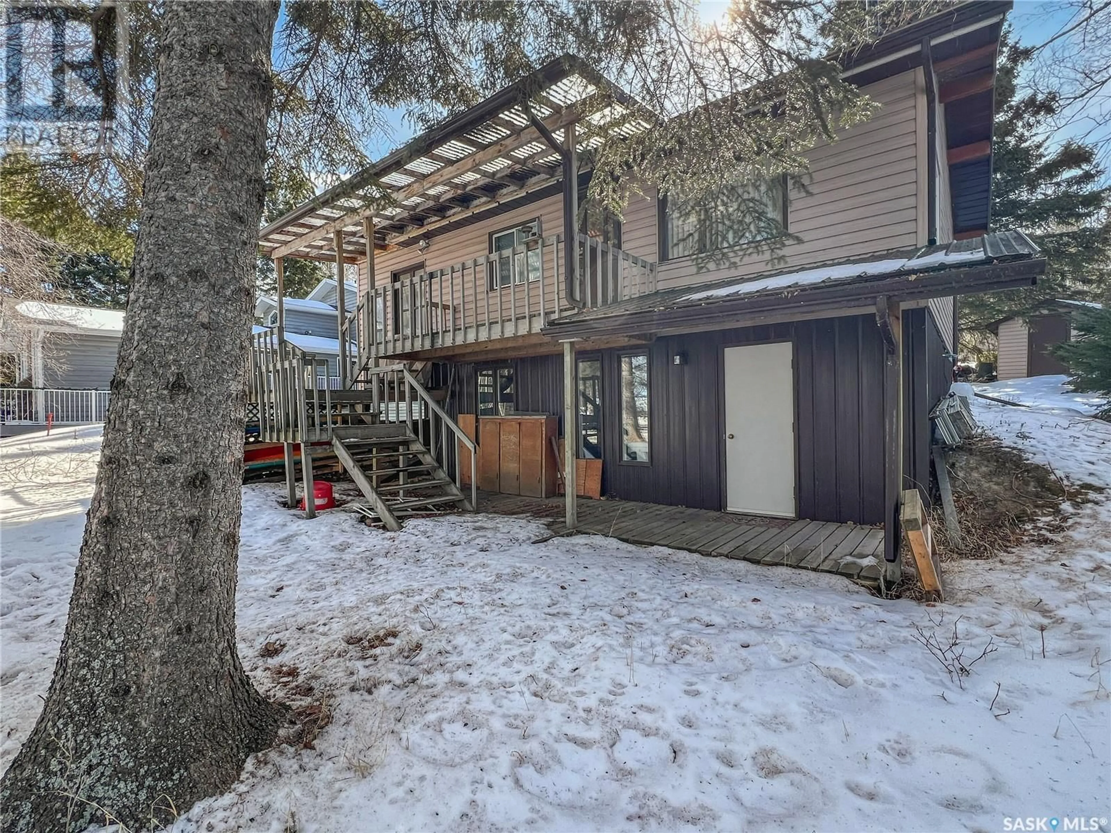 A pic from outside/outdoor area/front of a property/back of a property/a pic from drone, unknown for 8 BESKAL PLACE, Candle Lake Saskatchewan S0J3E0