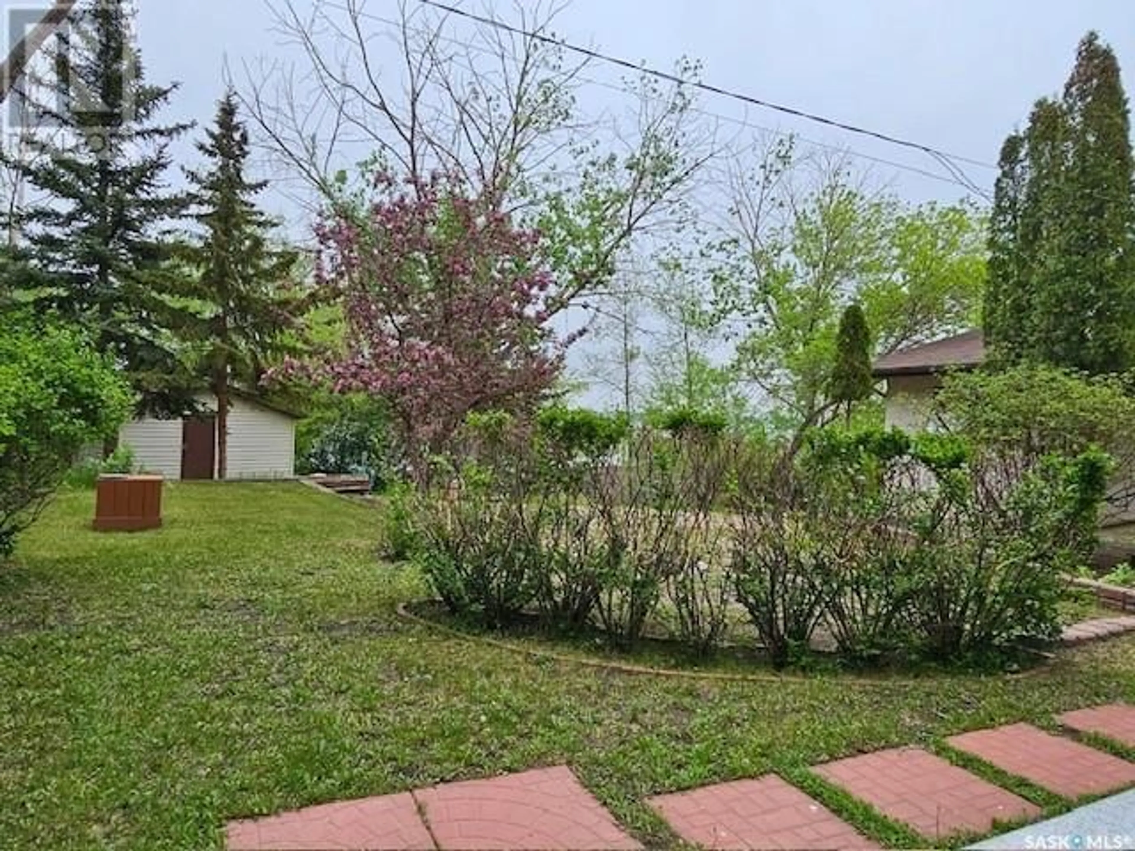Patio, street for 4 WATSON STREET, Pelican Pointe Saskatchewan S0G4L0