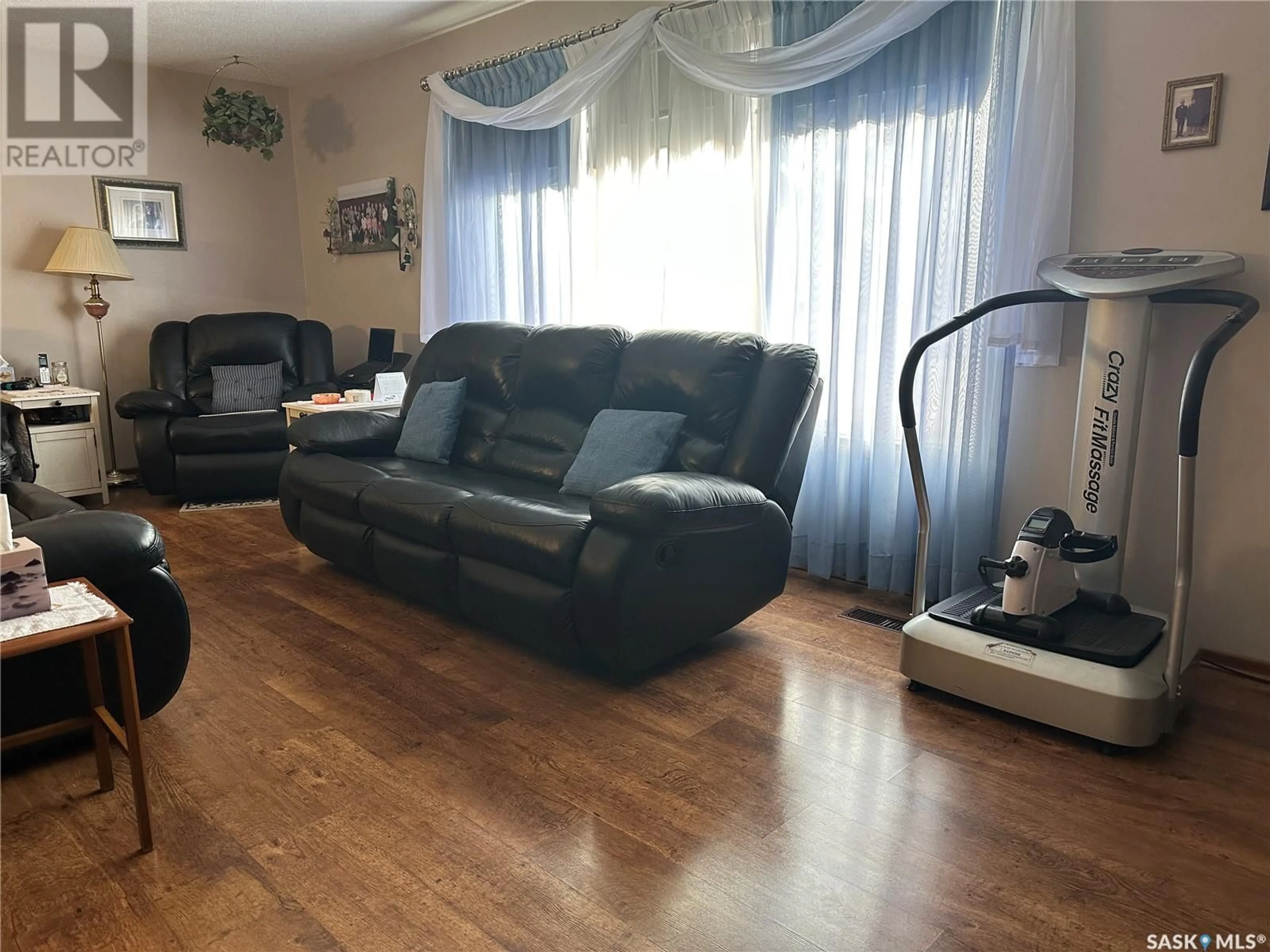 Living room with furniture, unknown for 525 MAIN STREET, Radville Saskatchewan S0C2G0