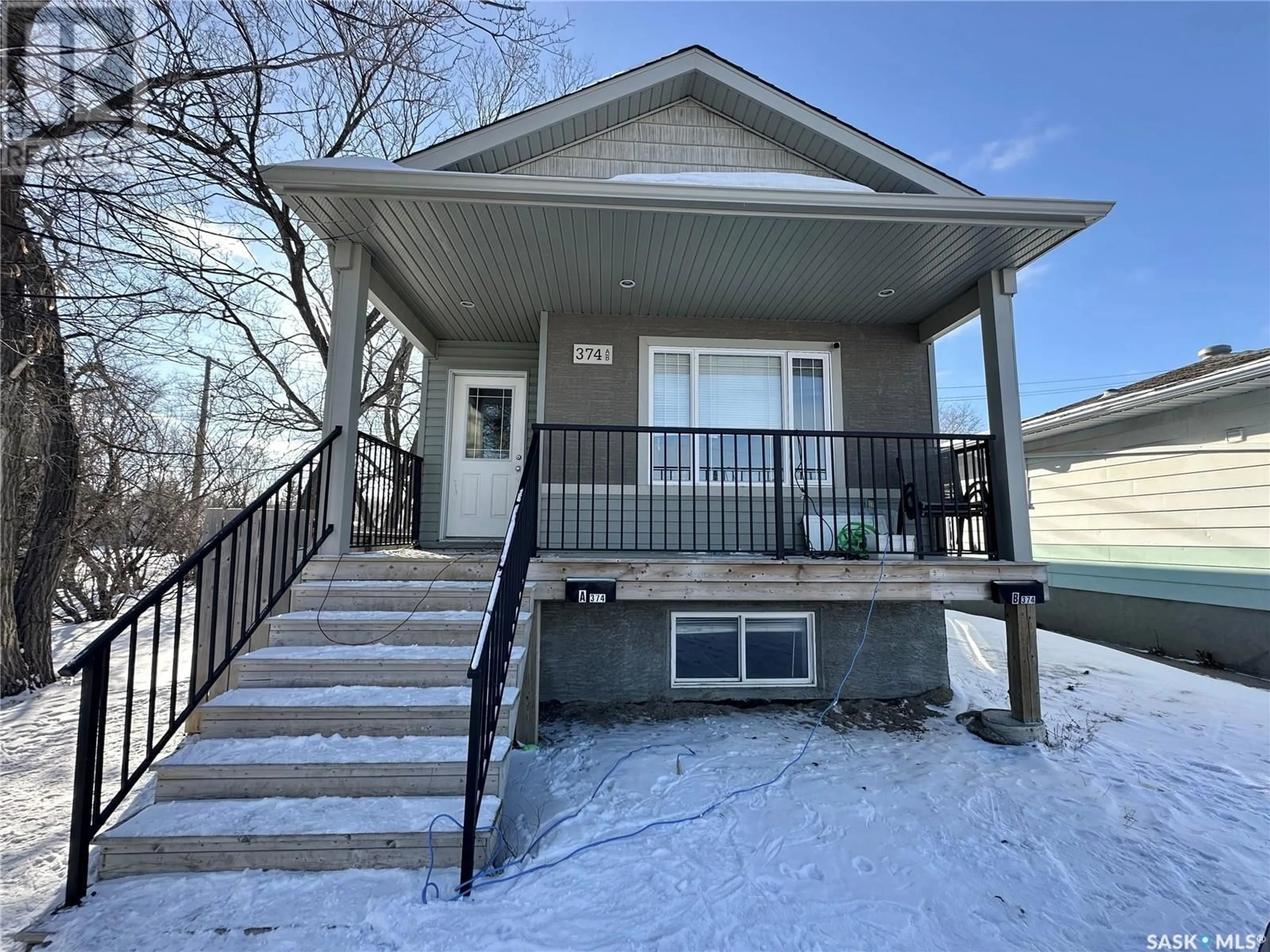 Unknown for 374 WASCANA STREET, Regina Saskatchewan S4R4H9