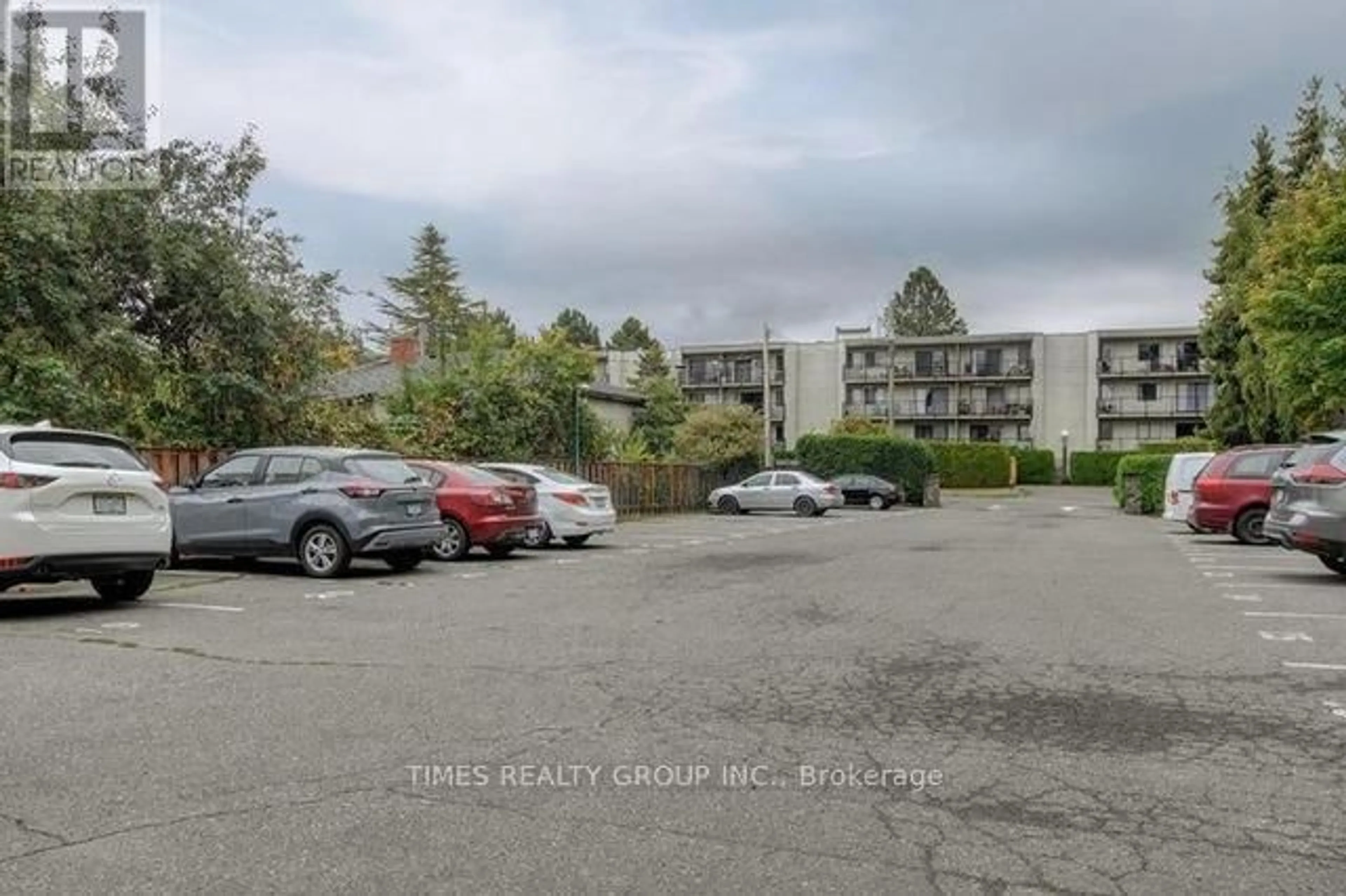 Street view for 302 - 1571 MORTIMER STREET, Victoria British Columbia V8P3A7