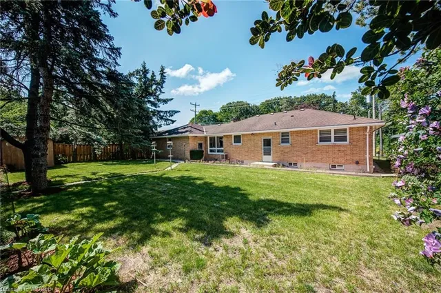 148 LISGAR Ave, Tillsonburg 4