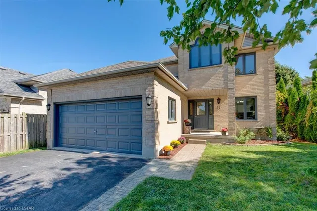 47 EULA WHITE Cres, London 2
