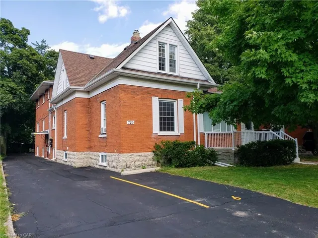 729 HAMILTON St #3, Cambridge 2