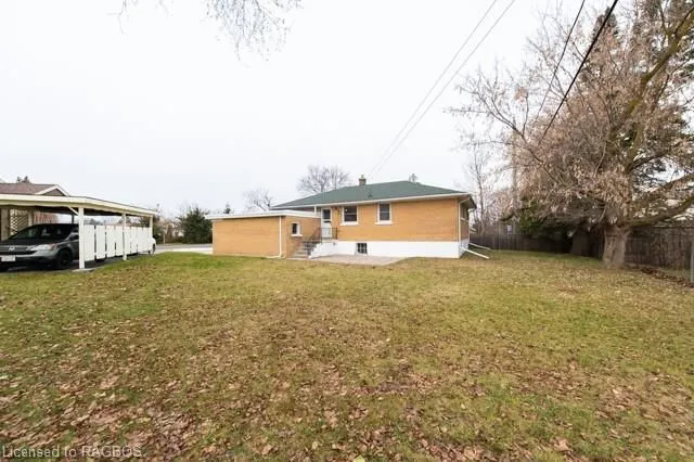 277 6TH St, Hanover 3