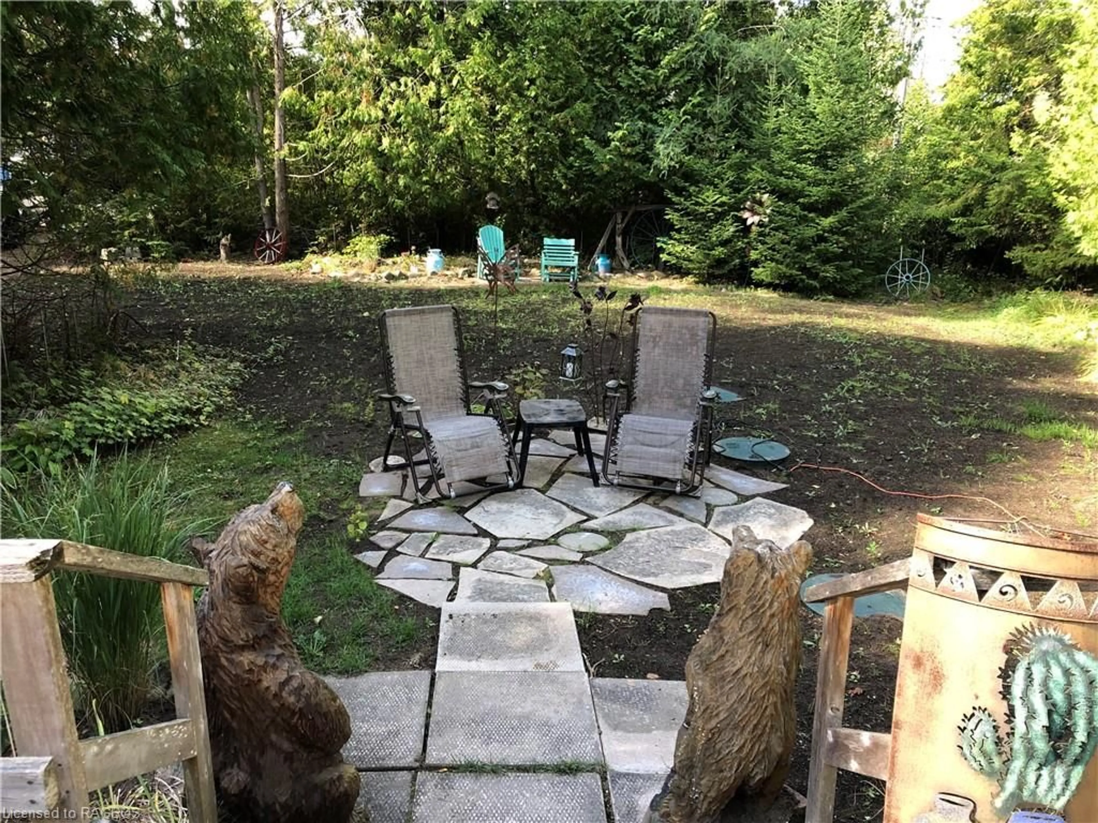 Patio for 1187 2nd Ave, Saugeen Indian Reserve #29 Ontario N0H 2G0
