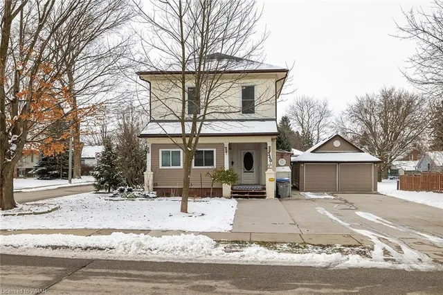 340 Elma St, Listowel 2