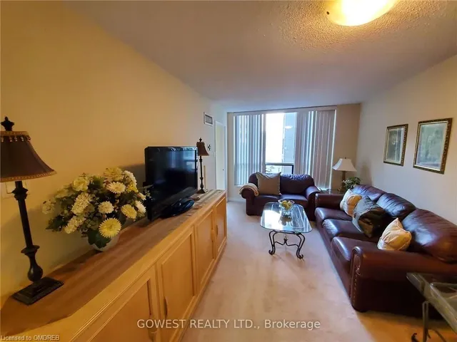 Additional property image - 92 King St Unit 308