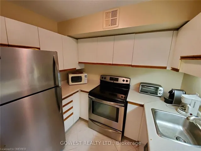 Additional property image - 92 King St Unit 308