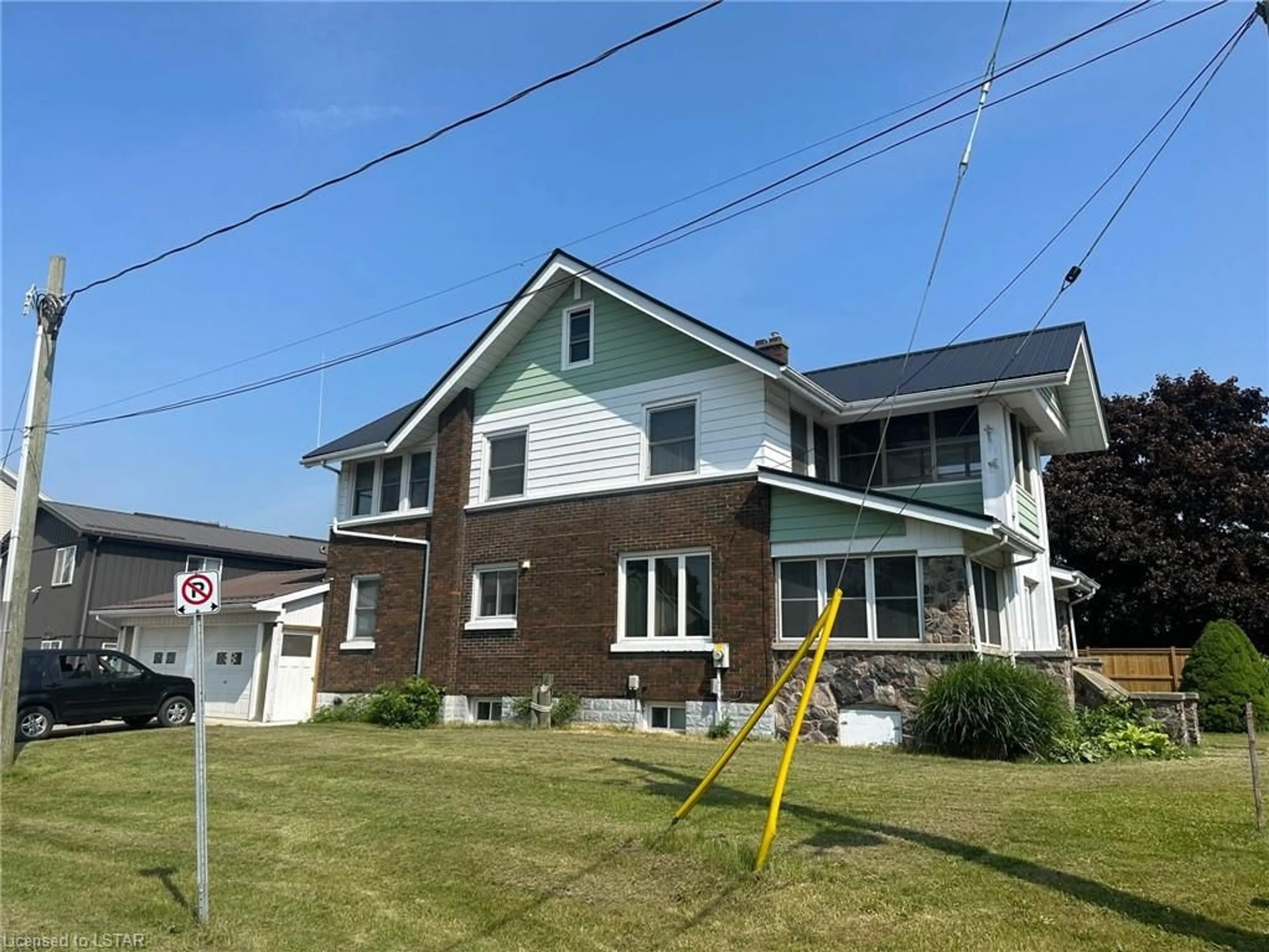 Frontside or backside of a home for 236 Colonel Bostwick St, Port Stanley Ontario N5L 1C1