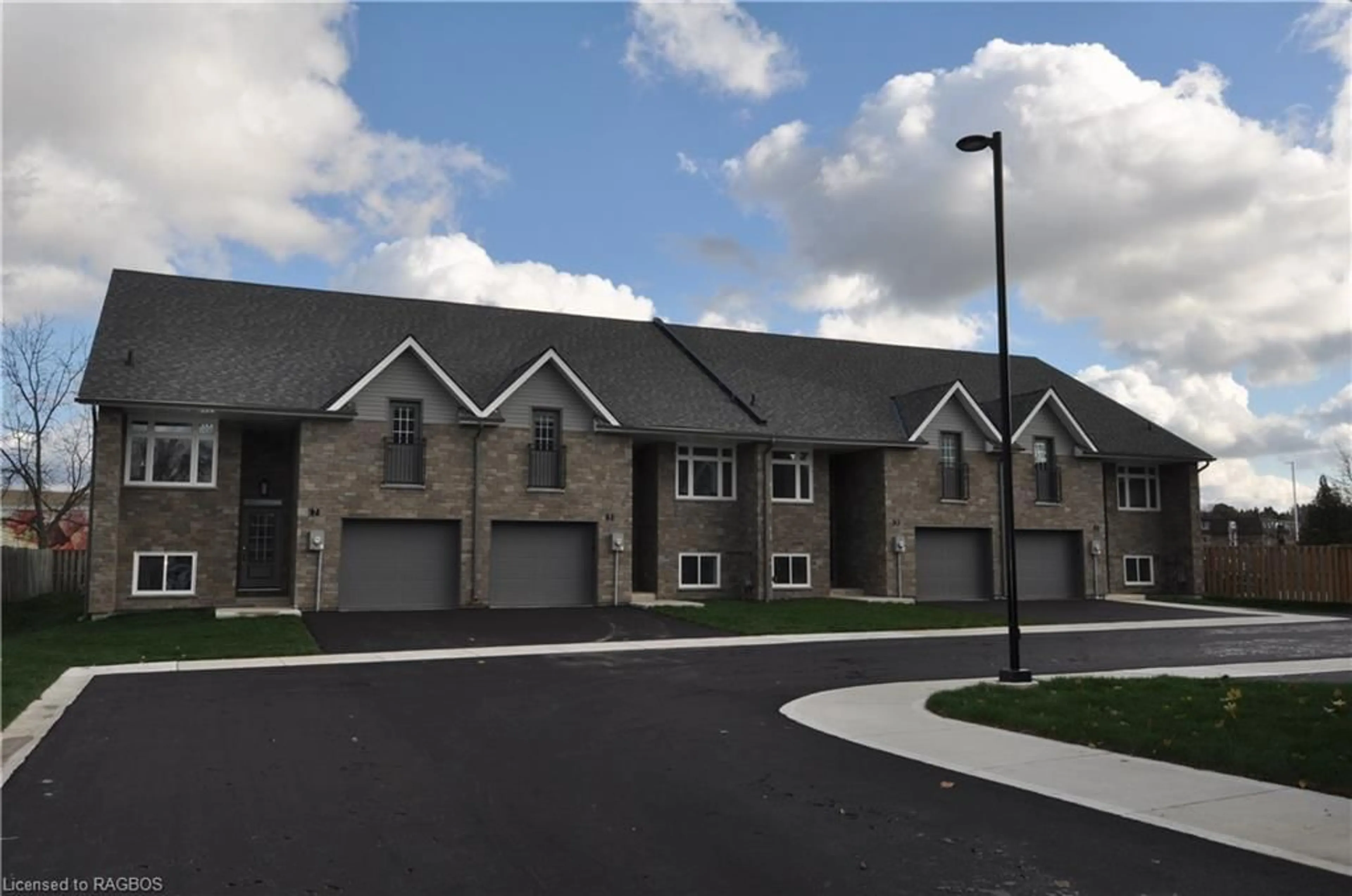 A pic from exterior of the house or condo for 1685 9th Ave #5, Owen Sound Ontario N4K 3G5