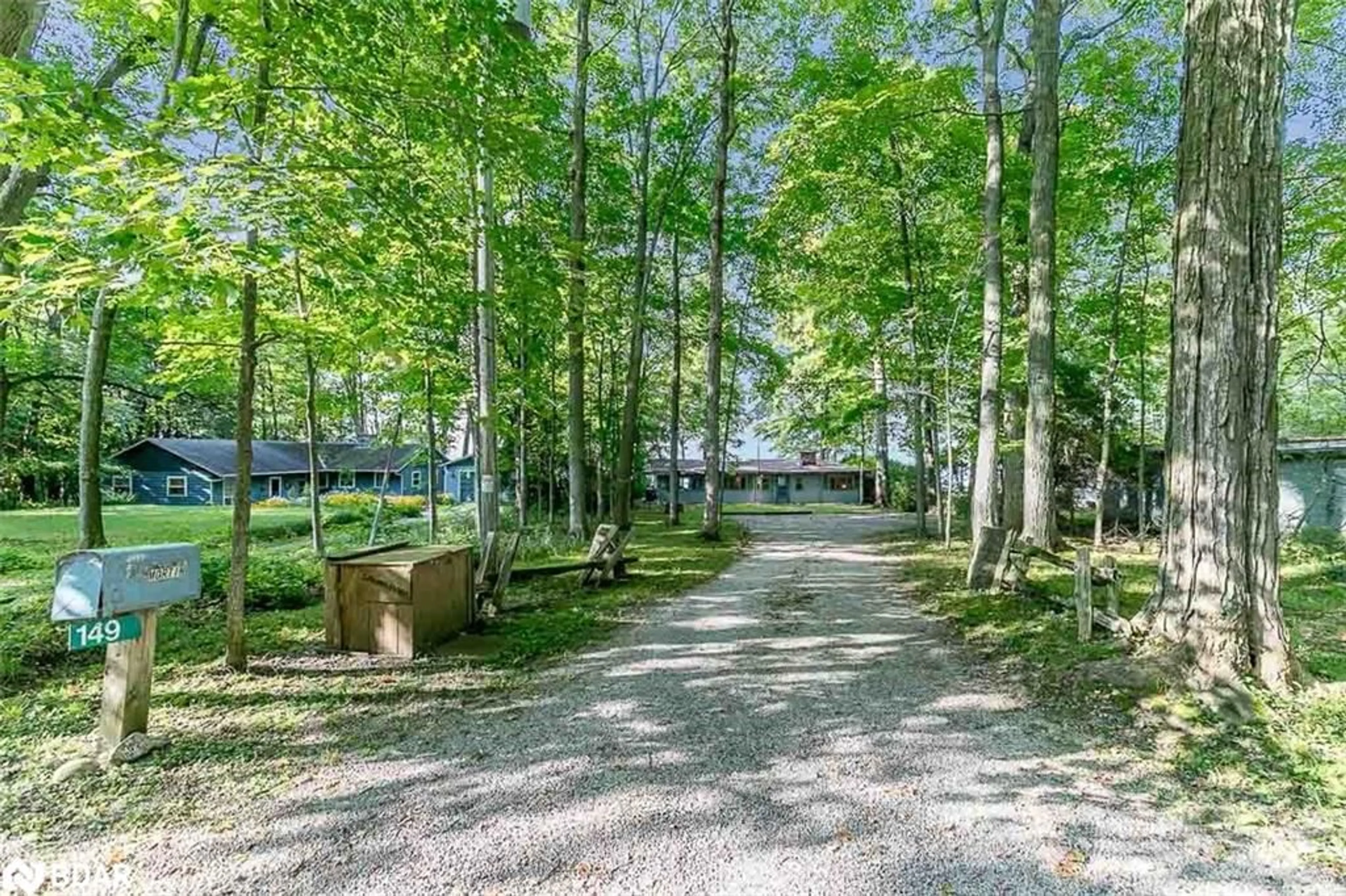 Street view for 149 Eight Mile Point Rd, Oro-Medonte Ontario L3V 6H1