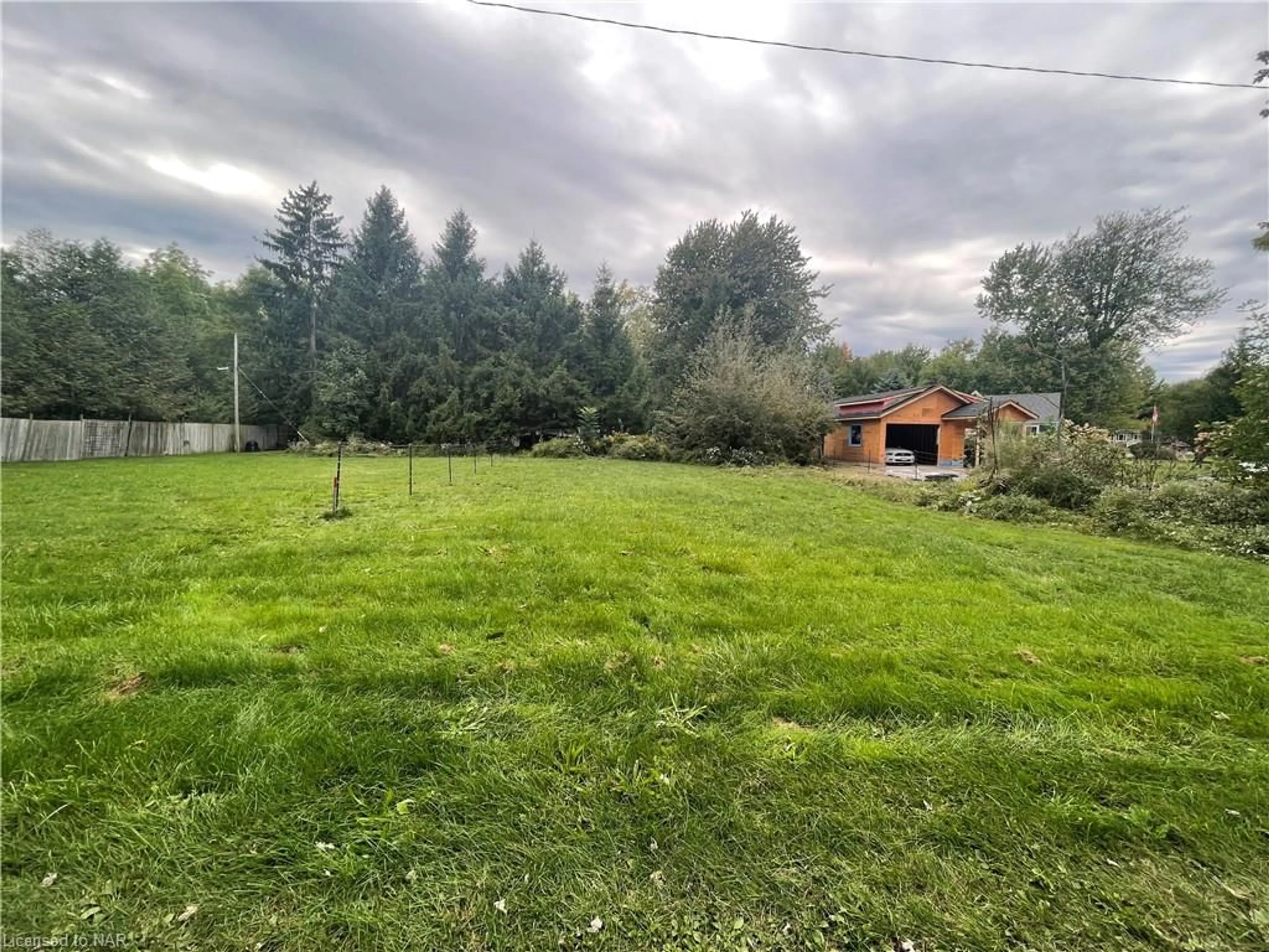 Shed for 313 Cherryhill Blvd #LOT 2, Crystal Beach Ontario L0S 1B0