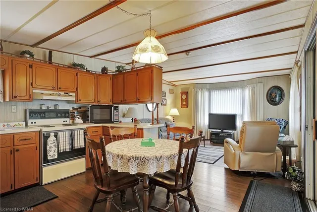 Additional property image - 1429 Sheffield Rd Unit 8 Paradise Cove