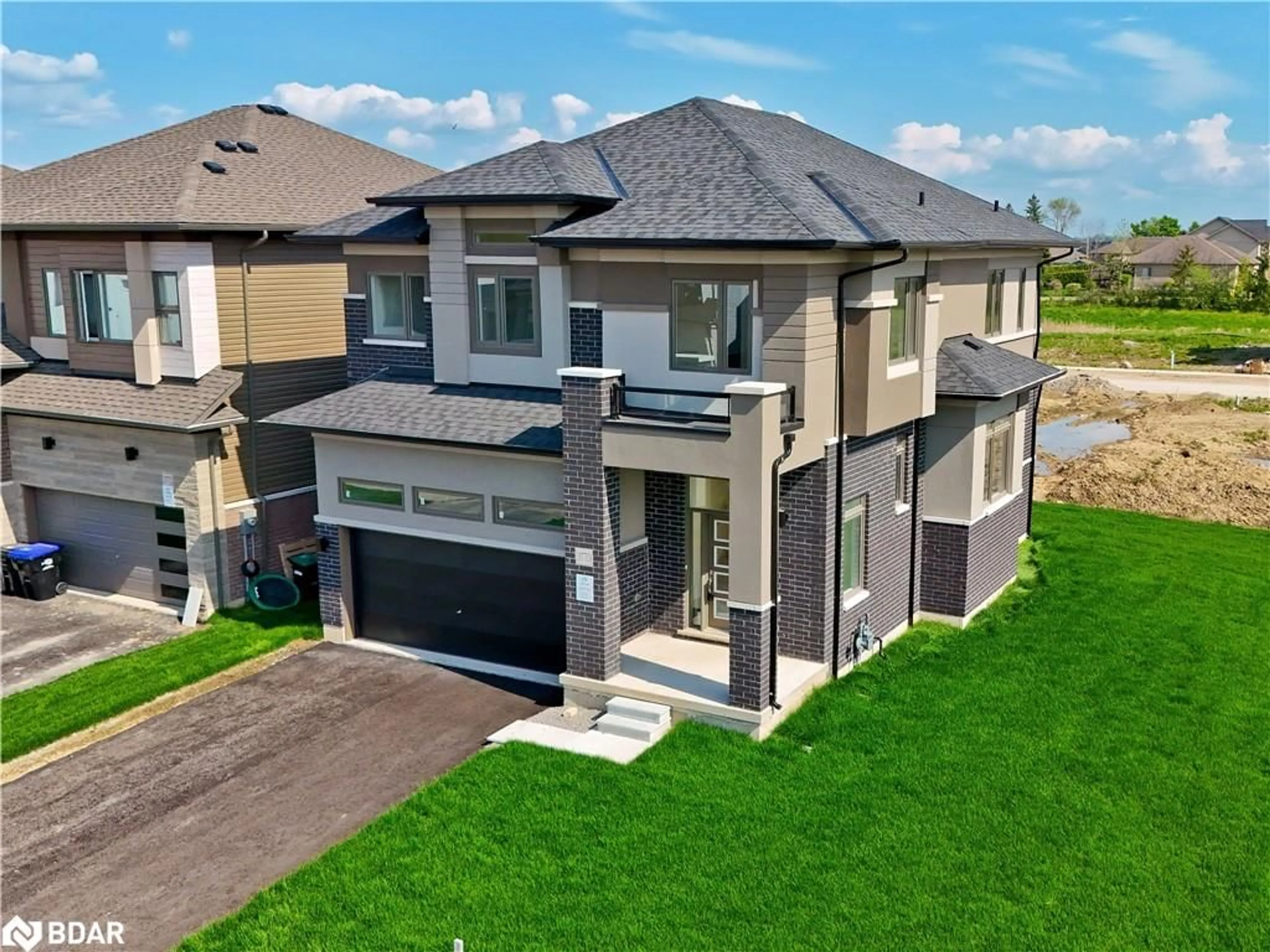 Frontside or backside of a home for 3770 Sunbank Cres, Severn Ontario L3V 8N2